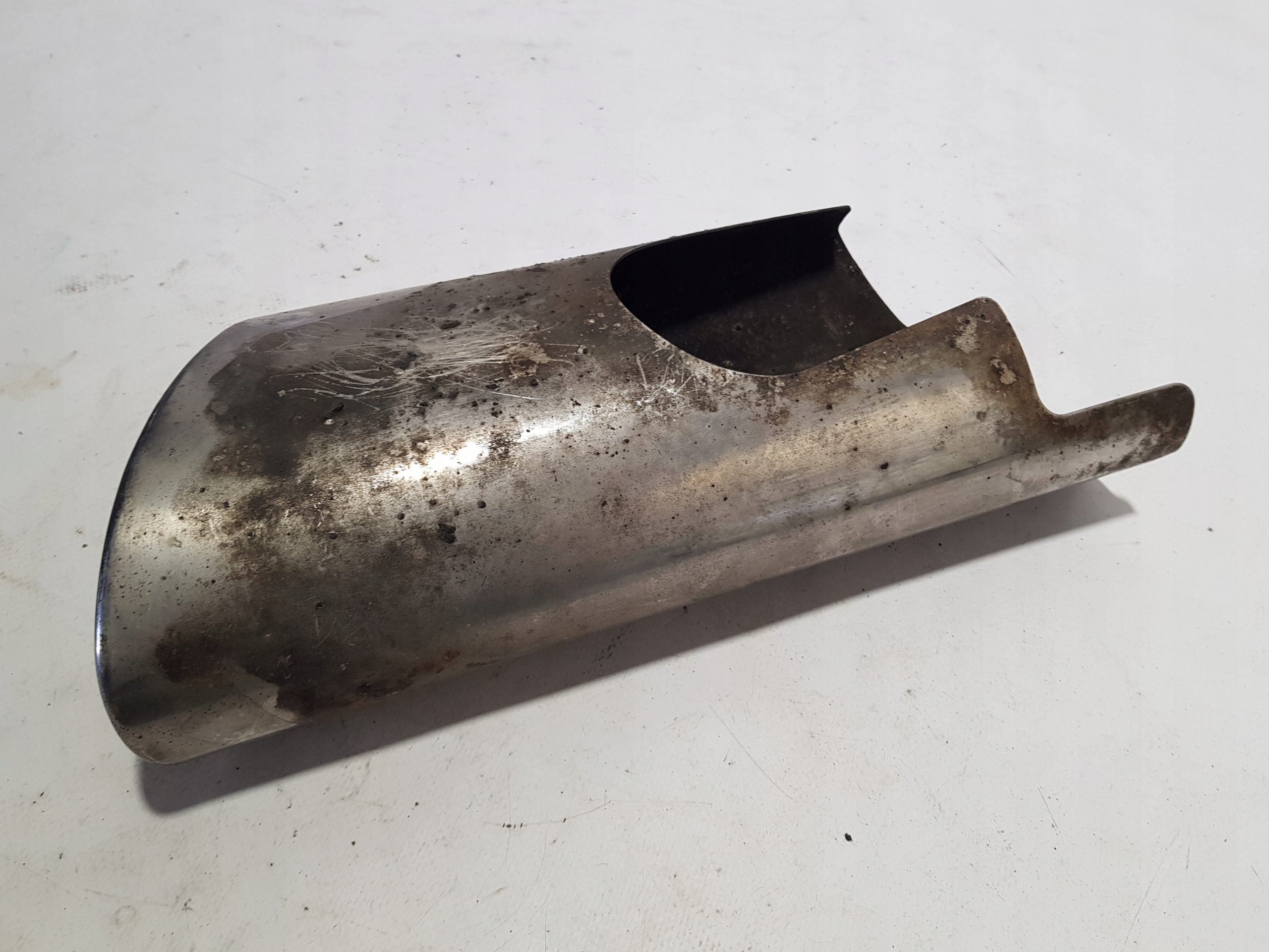 TERMINALE dello scarico MERCEDES CLS W219 sinistra