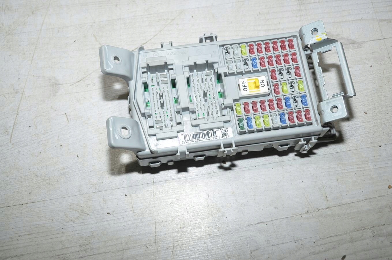 Module fusibles Hyundai i20 II lift 5d