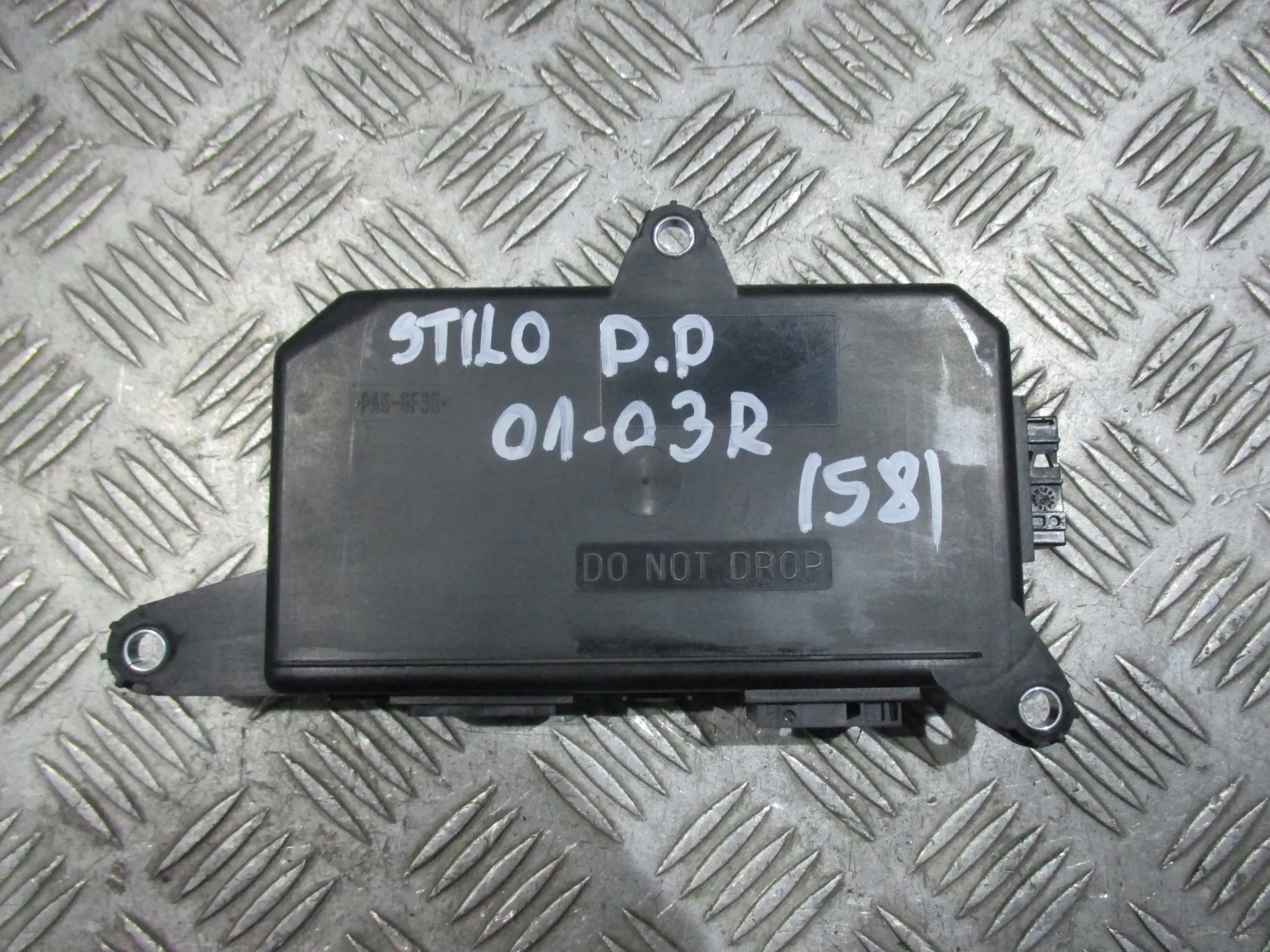 MODUŁ DRZWI PRAWY PRZÓD 51711369 FIAT STILO 1.9 JTD 01-05