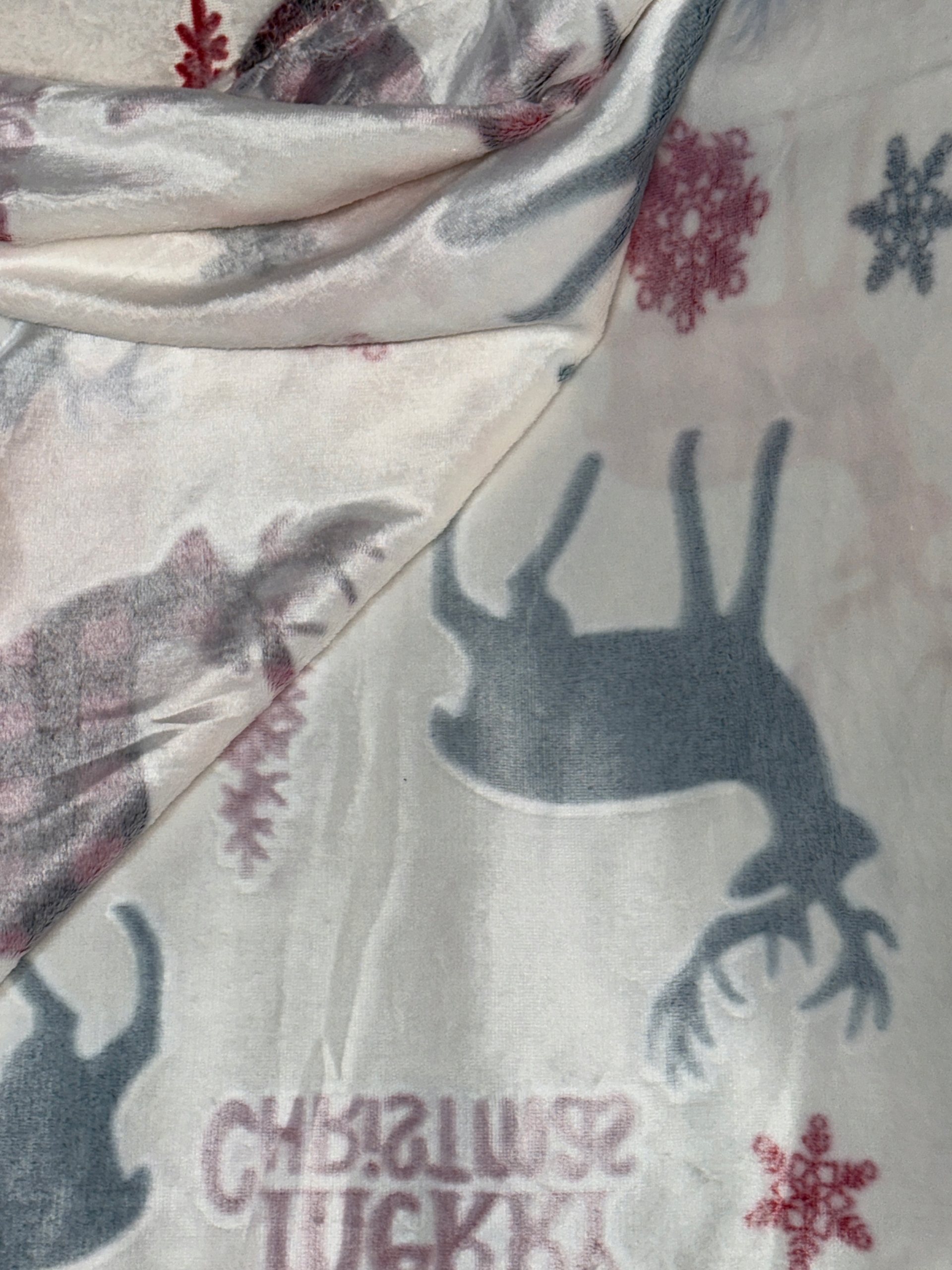 KOC KOCYK POLAROWY ŚWIĄTECZNY DZIECIĘCY ŚWIECĄCY W CIEMNOŚCI 150X200 CM Marka bez marki