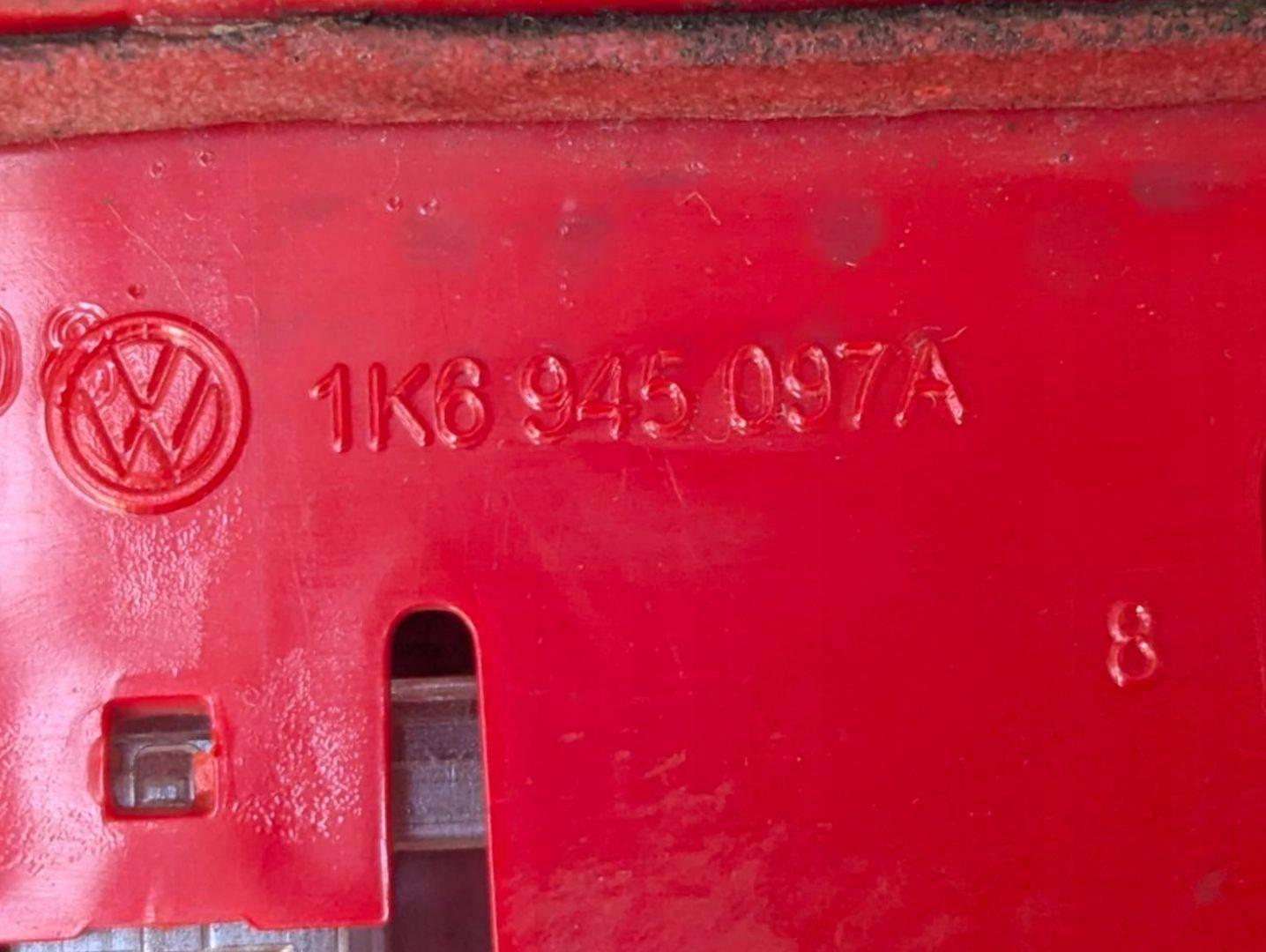 light third brake light Volkswagen Golf 5 2008 1K6945097A