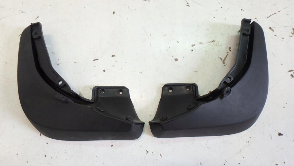 AUDI A5 8T бризковики задні нові ORG 8T0075101