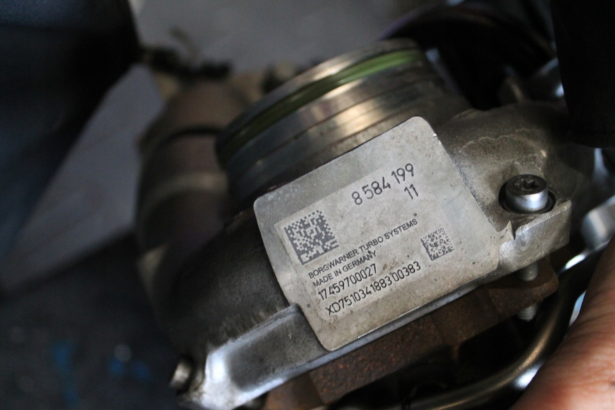 2389. turbo BMW 8584199 8591188