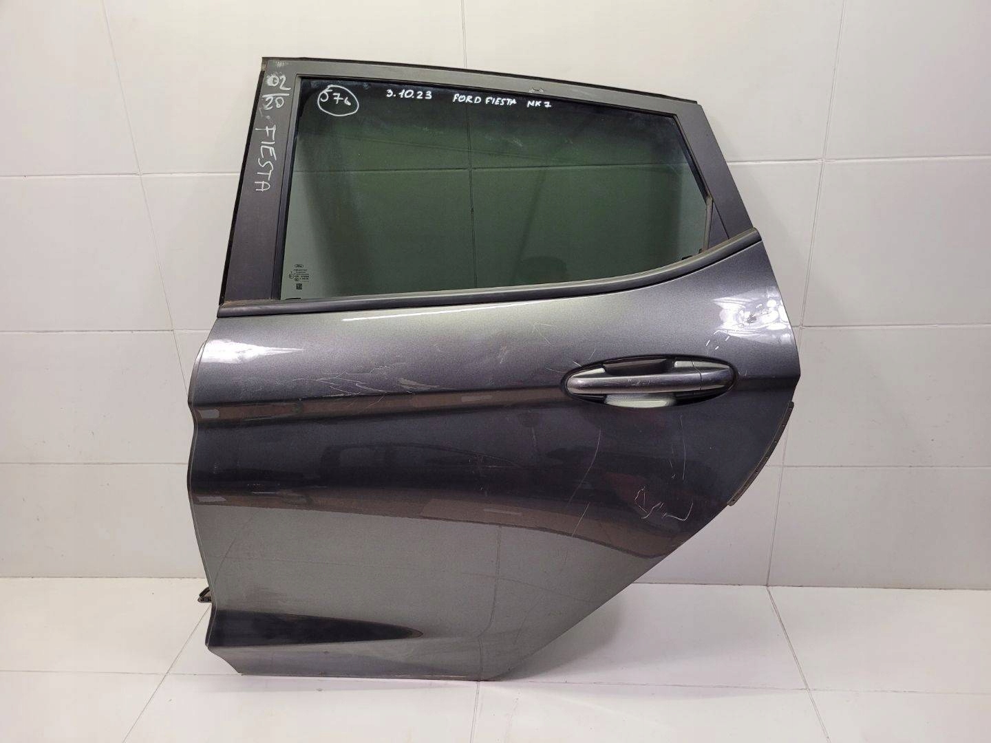 ajtó far bal strona Ford Fiesta 7 2019