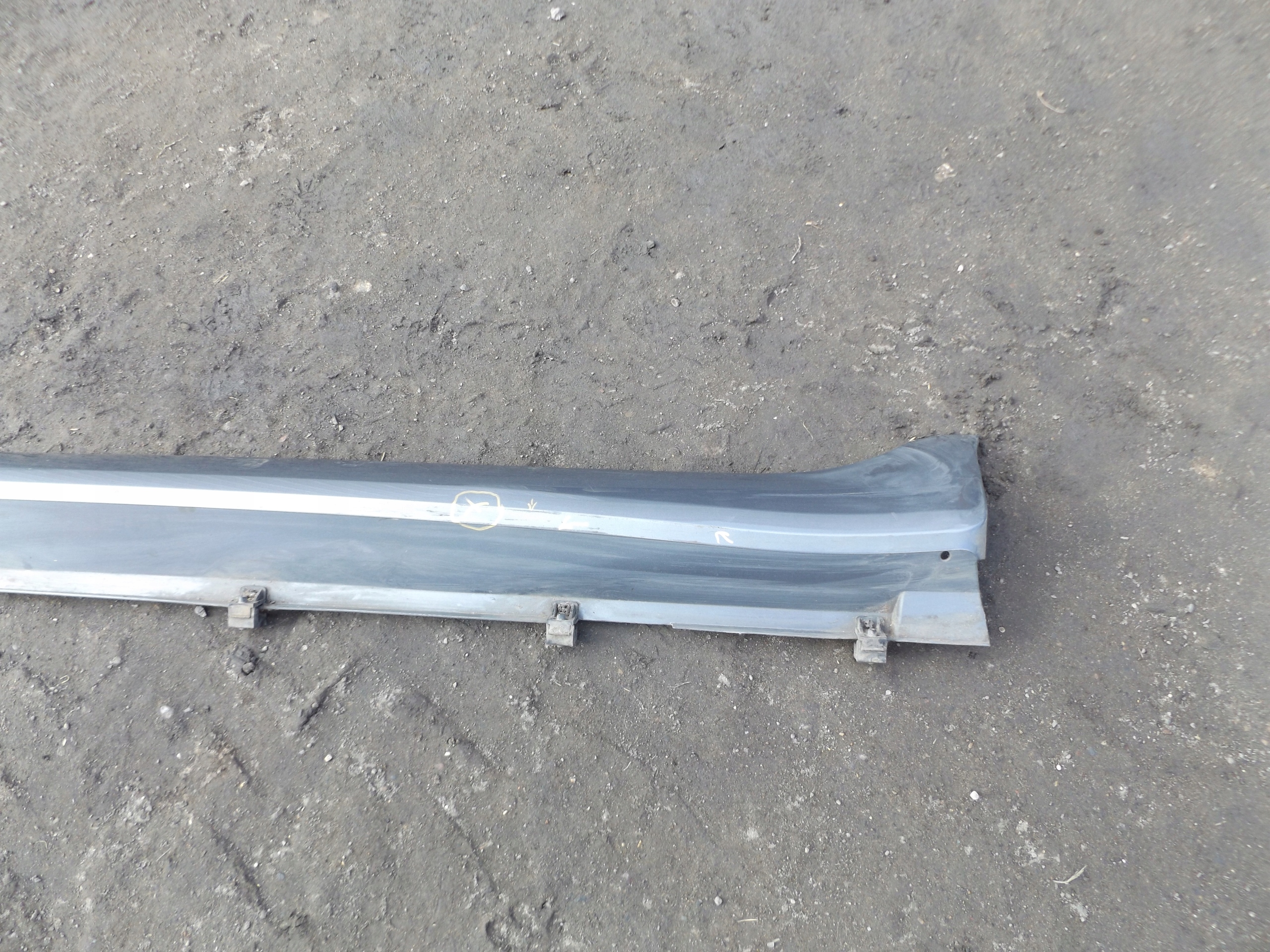 MERIVA B LISTWA PROGU LEWA 13294590 Typ samochodu Samochody osobowe