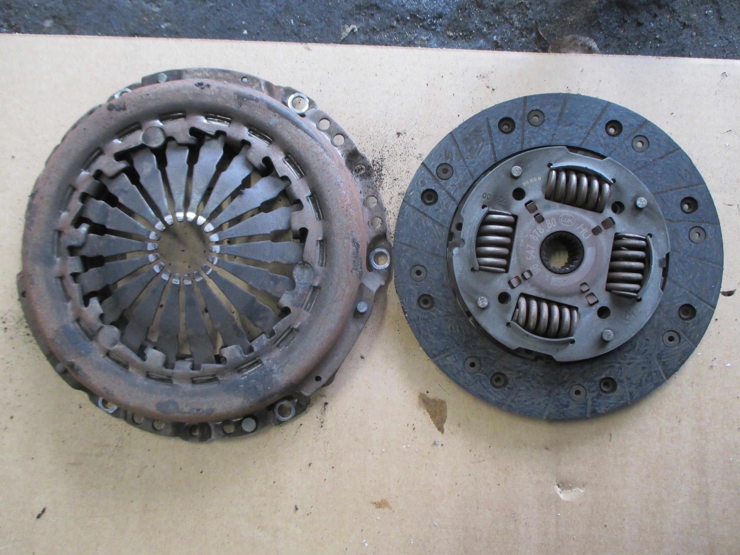 CITROEN C2 PEUGEOT 1.4HDI TARCZA DOCISK 9637569810