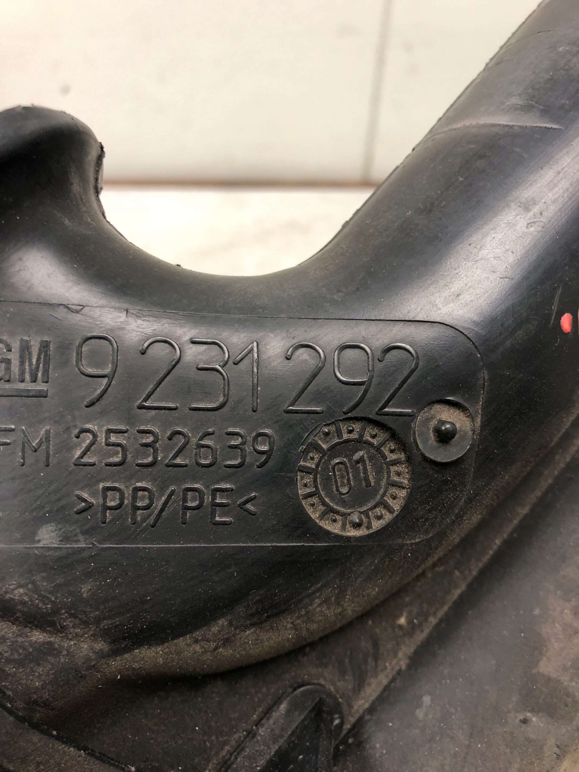 pipe air hose OPEL ZAFIRA A 9231292
