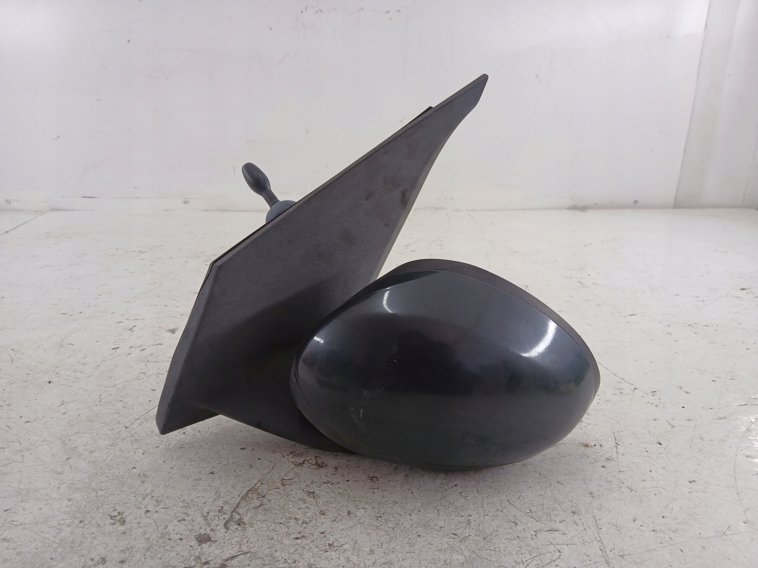 TOYOTA AYGO and mirror left manually graphitic