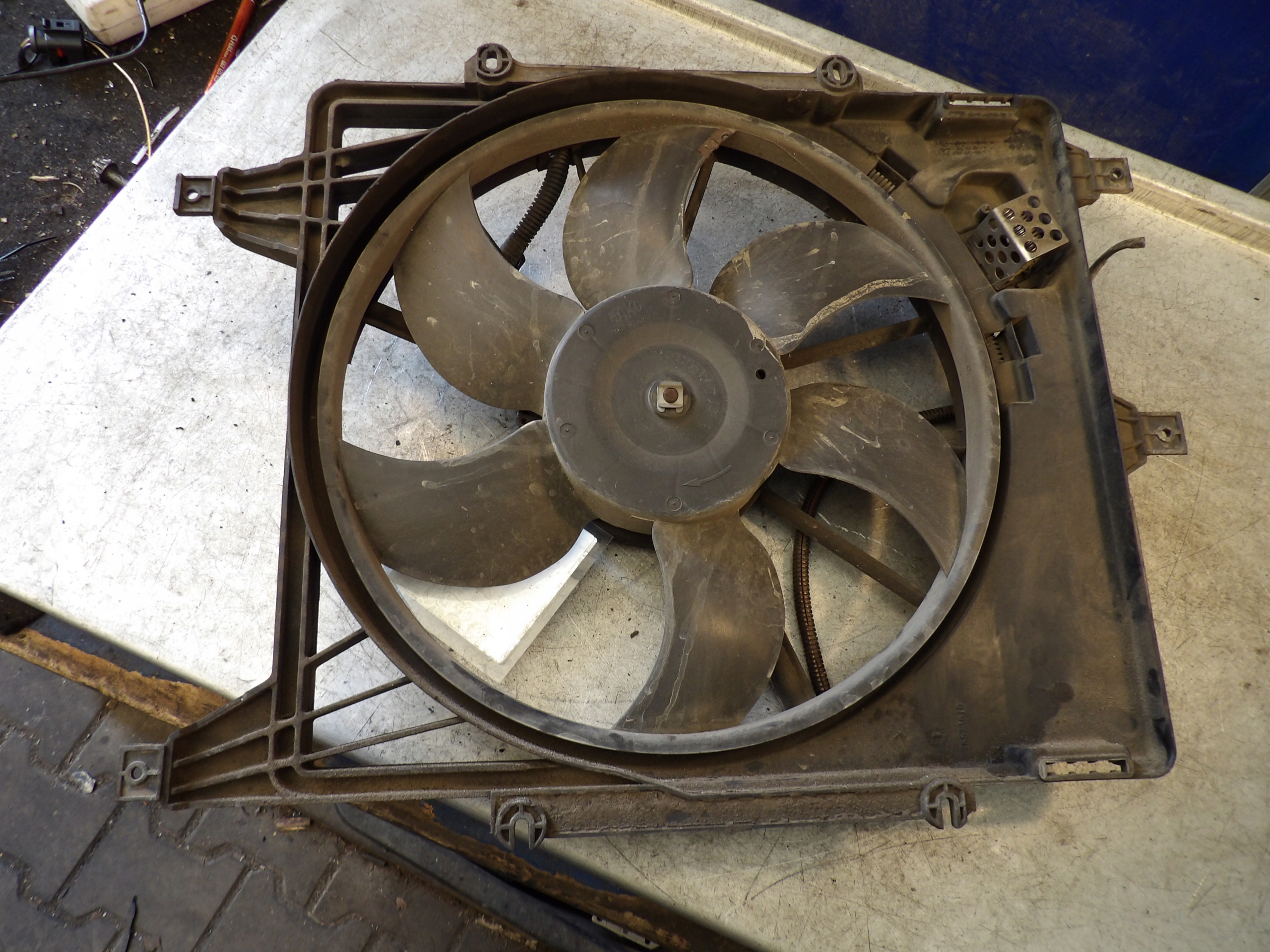 Renault Thalia ventilátor chladiče 78573010
