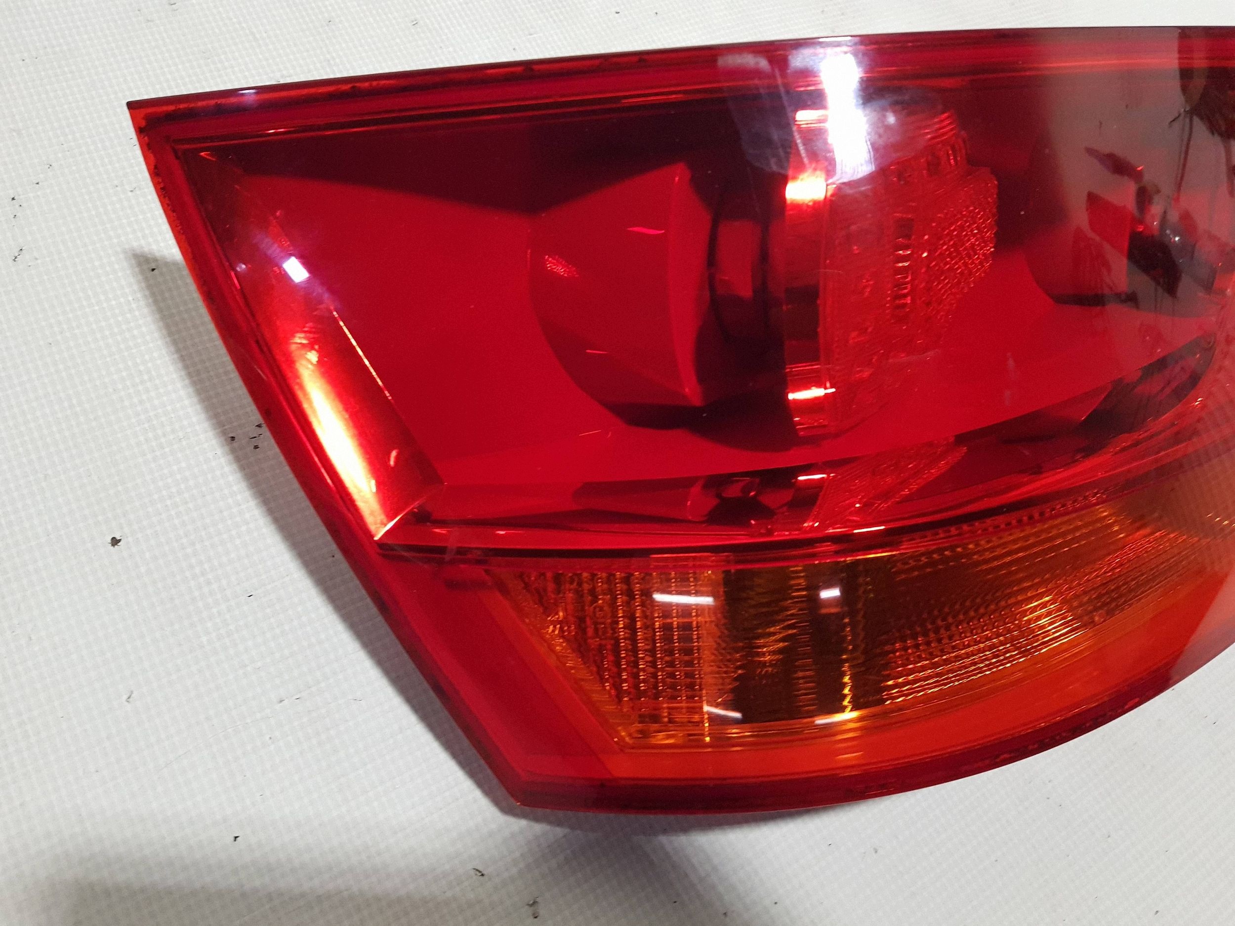 lámpa hátso hátsó oldal bal Audi Q7 4L
