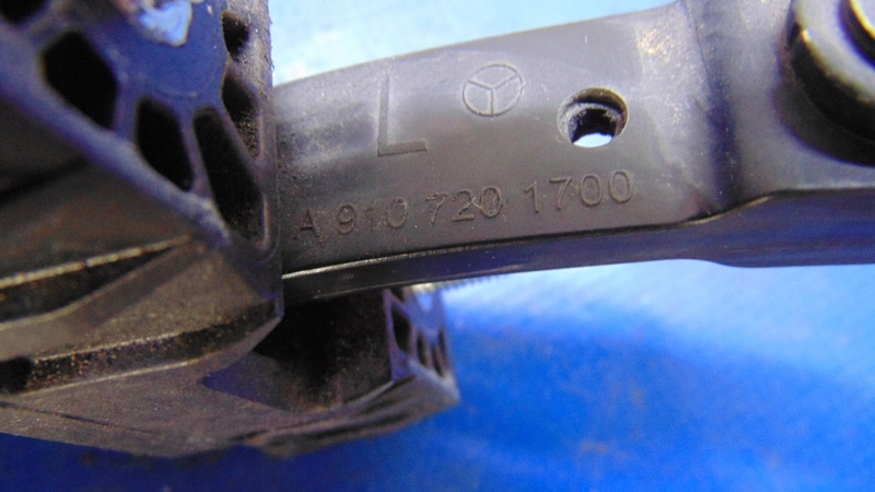limiter door left right front MERCEDES SPRINTER A910 A907 18-25R