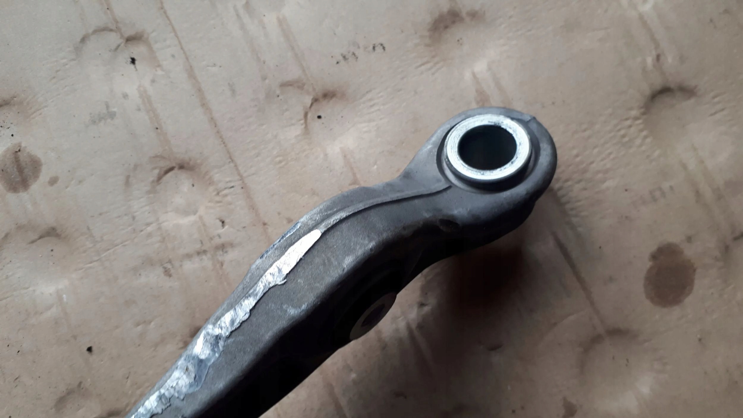 S4 B9 A4 8W rameno pravý předek 8W0407156A A5 8W S5