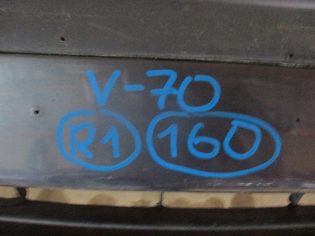 nárazník předek přední VOLVO V70 V 70