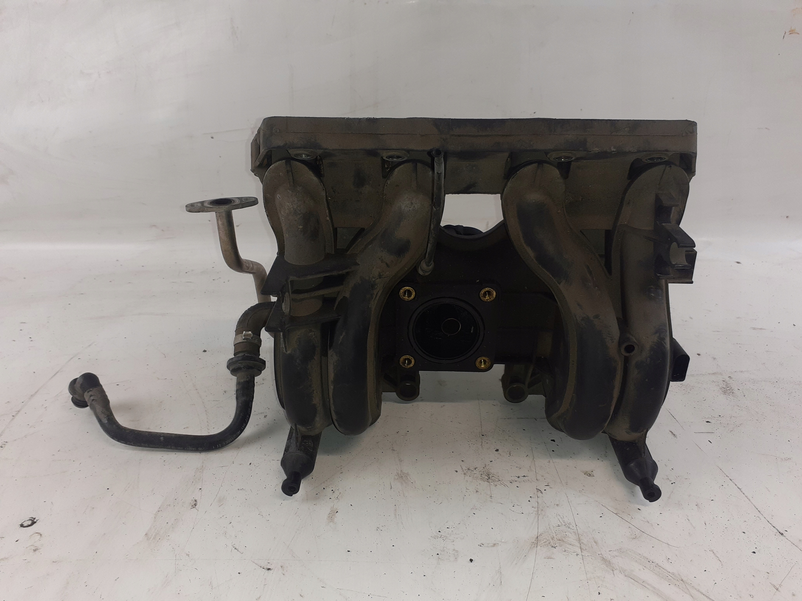 intake manifold VW Polo 6N2 1,0 MPI