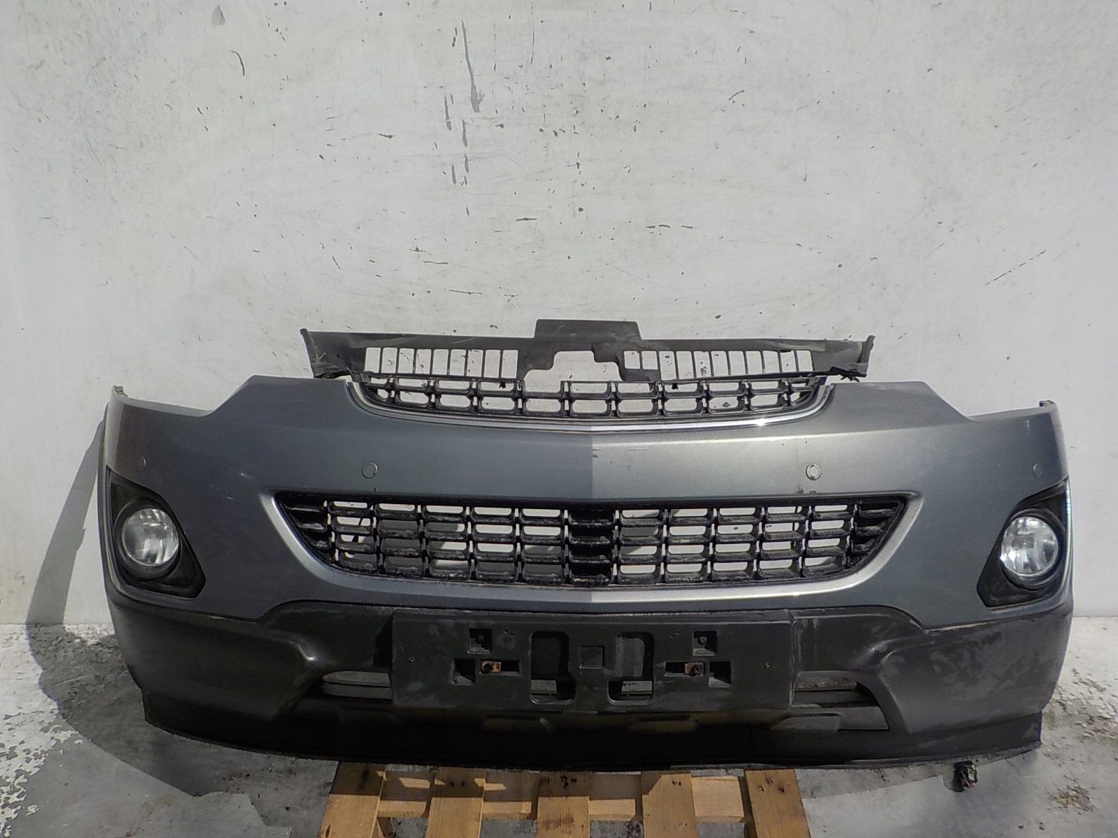 700 OPEL ANTARA LIFT PDC bumper front front