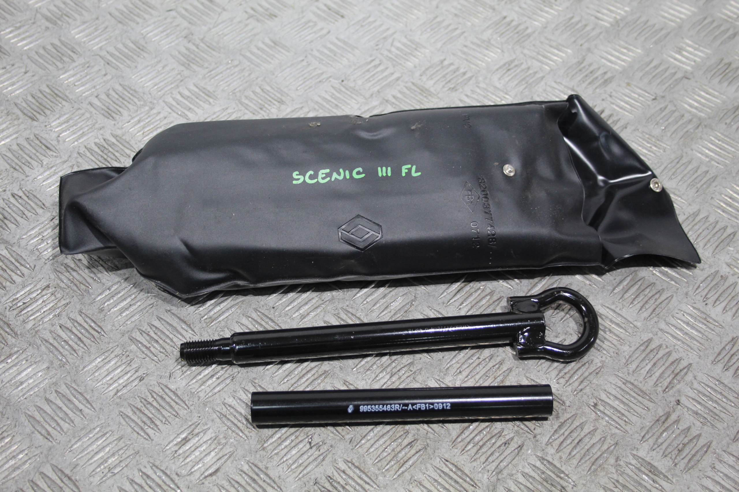 ZESTAW NAPRAWCZY HAK WKRĘTKA SCENIC III 3 LIFT