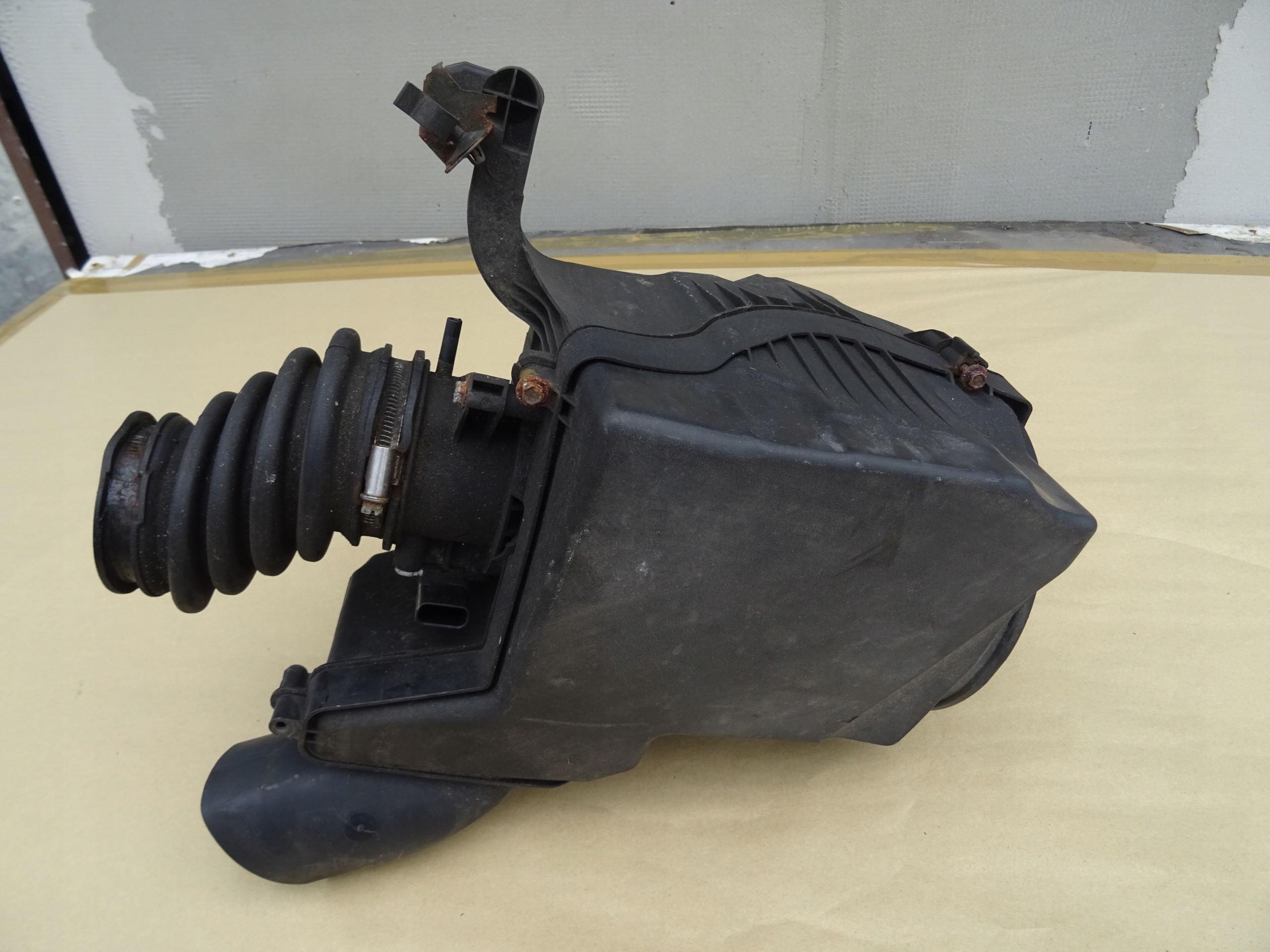 OBUDOWA FILTRA POWIETRZA FOCUS MK3 C-MAX 2 1.6 TDCI