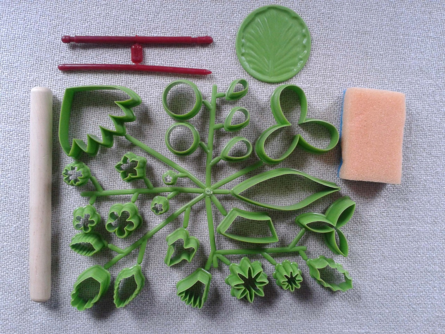 30 CZĘŚCIOWY ZESTAW DO DEKORACJI TORTÓW CIAST MODELOWANIA MASY CUKROWEJ #38 Rodzaj akcesoriów maszynka do ciastek