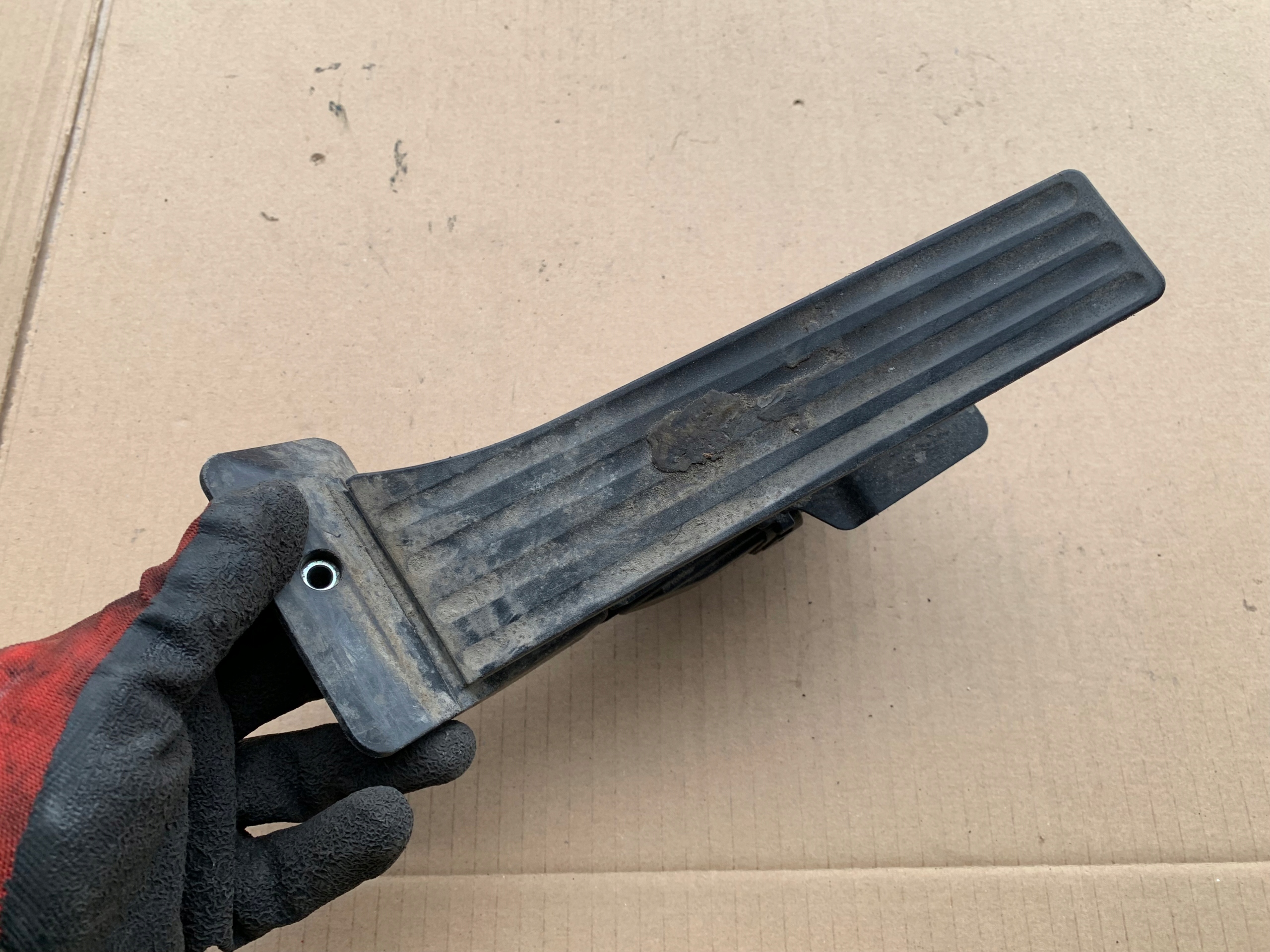 педаль газа BMW F20 F30 6853176 оригинал ИСПРАВНЫЙ
