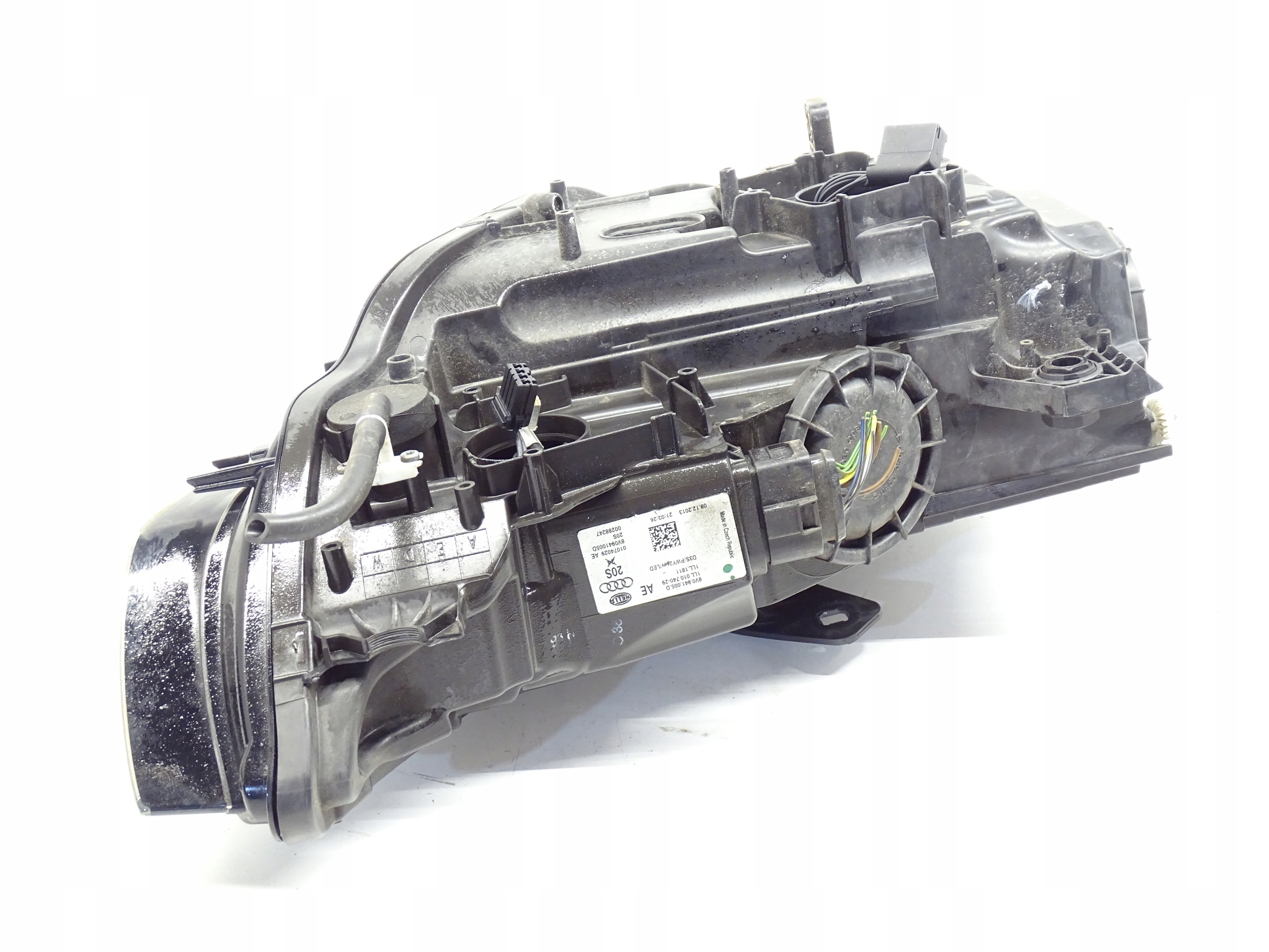 REFLEKTOR light left front left front XENON LED AUDI A3 8V 8V0941005D
