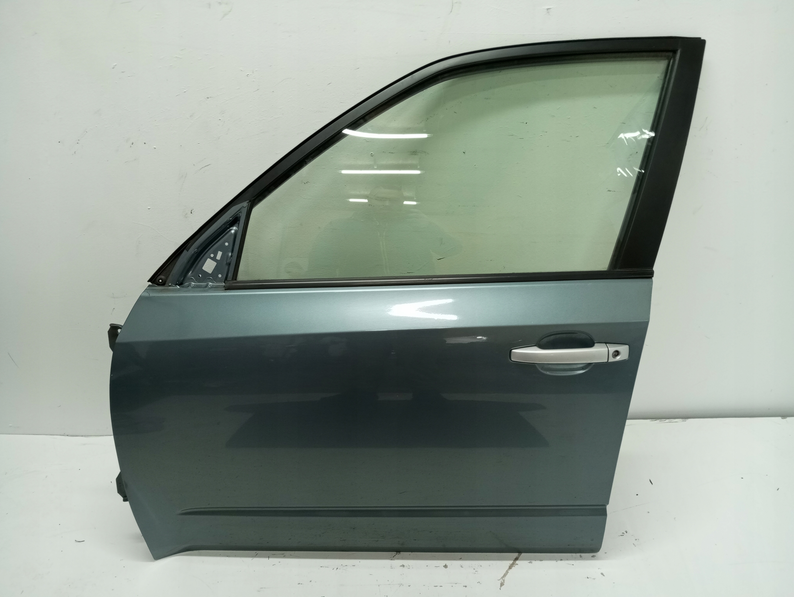 door left front SUBARU FORESTER 10R
