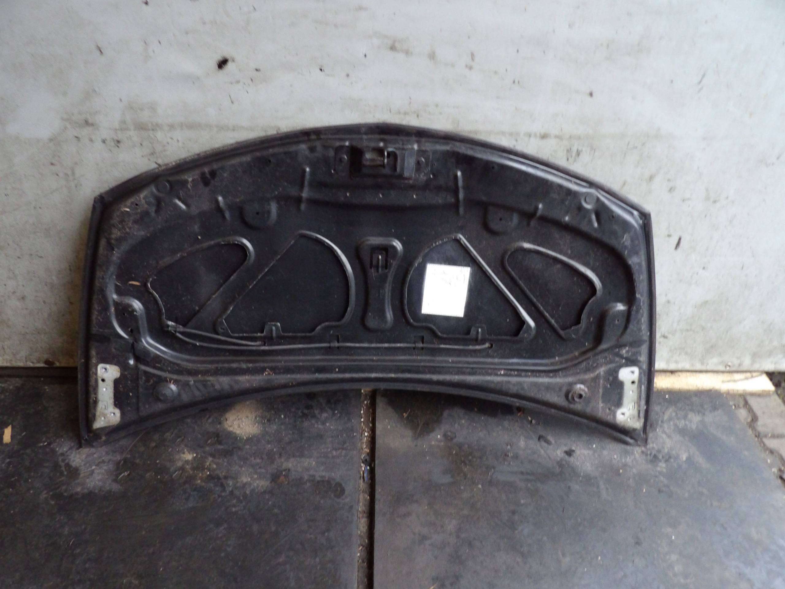 Renault Clio III Capot lak. NV676