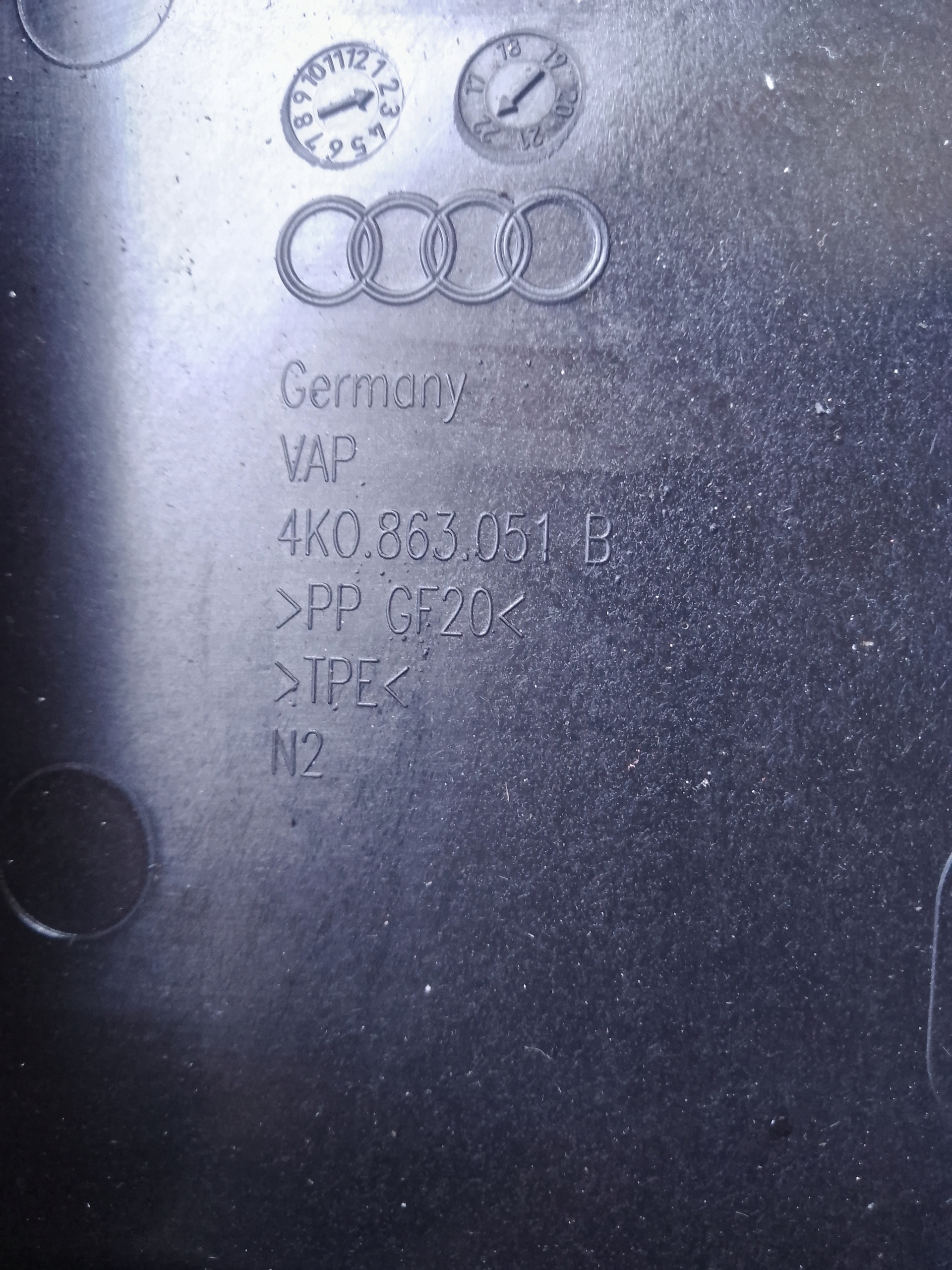 cover plastic AUDI A6 C8 4K0863051B