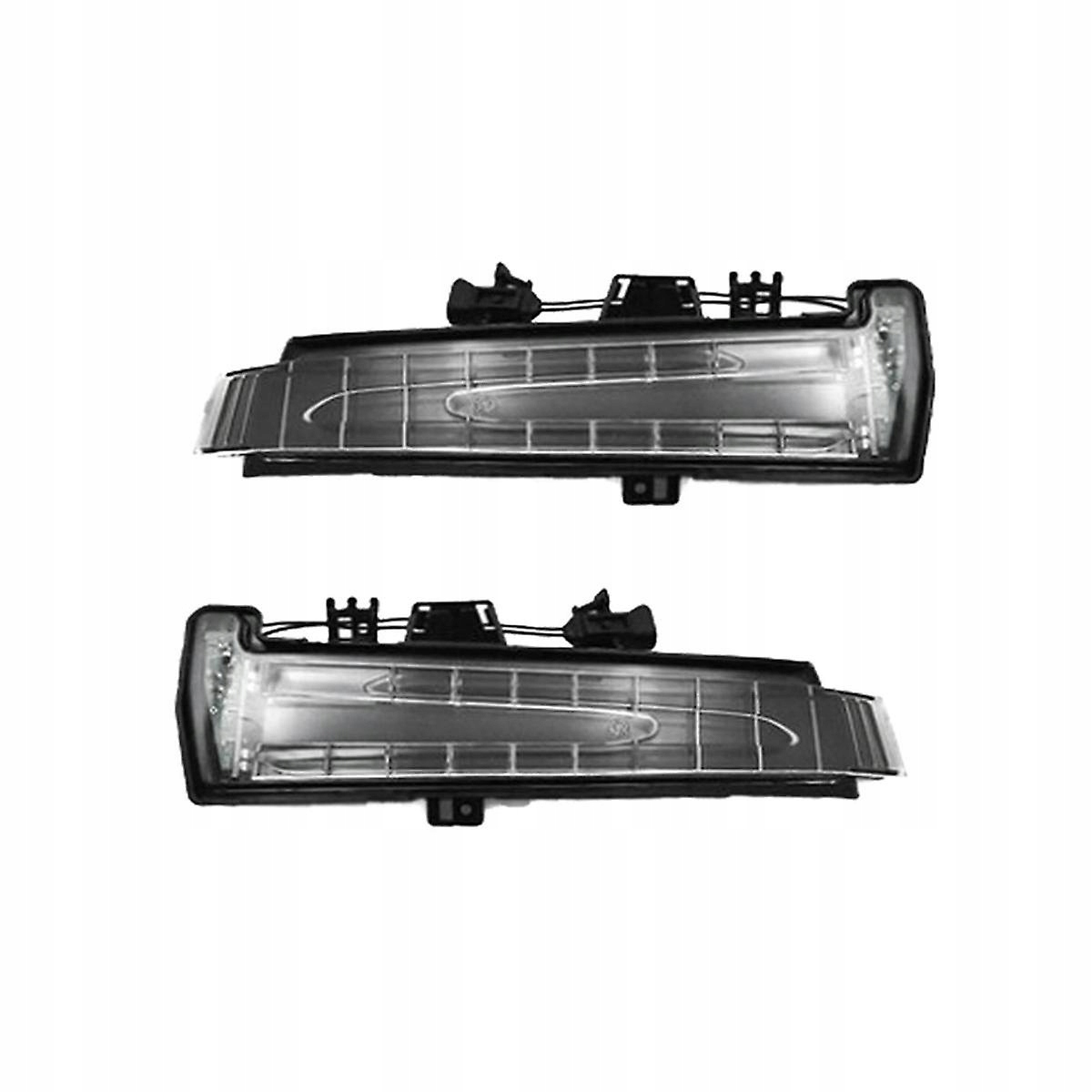 Zestaw wskaźników LED lusterka zewnętrznego A1569069300 2009-2015 Producent części AVM