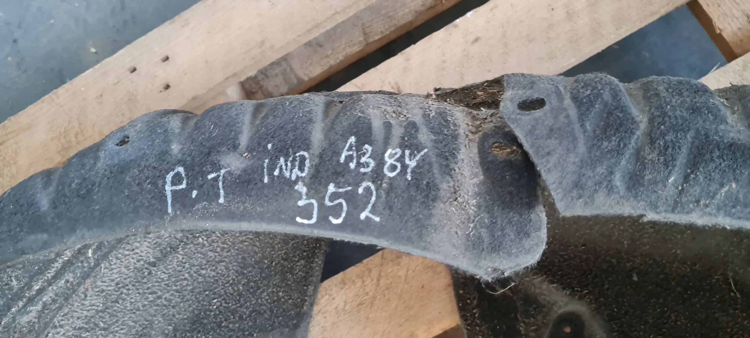 S3 8Y A3 mudguard left left rear part rear. sedan 8Y0810171A