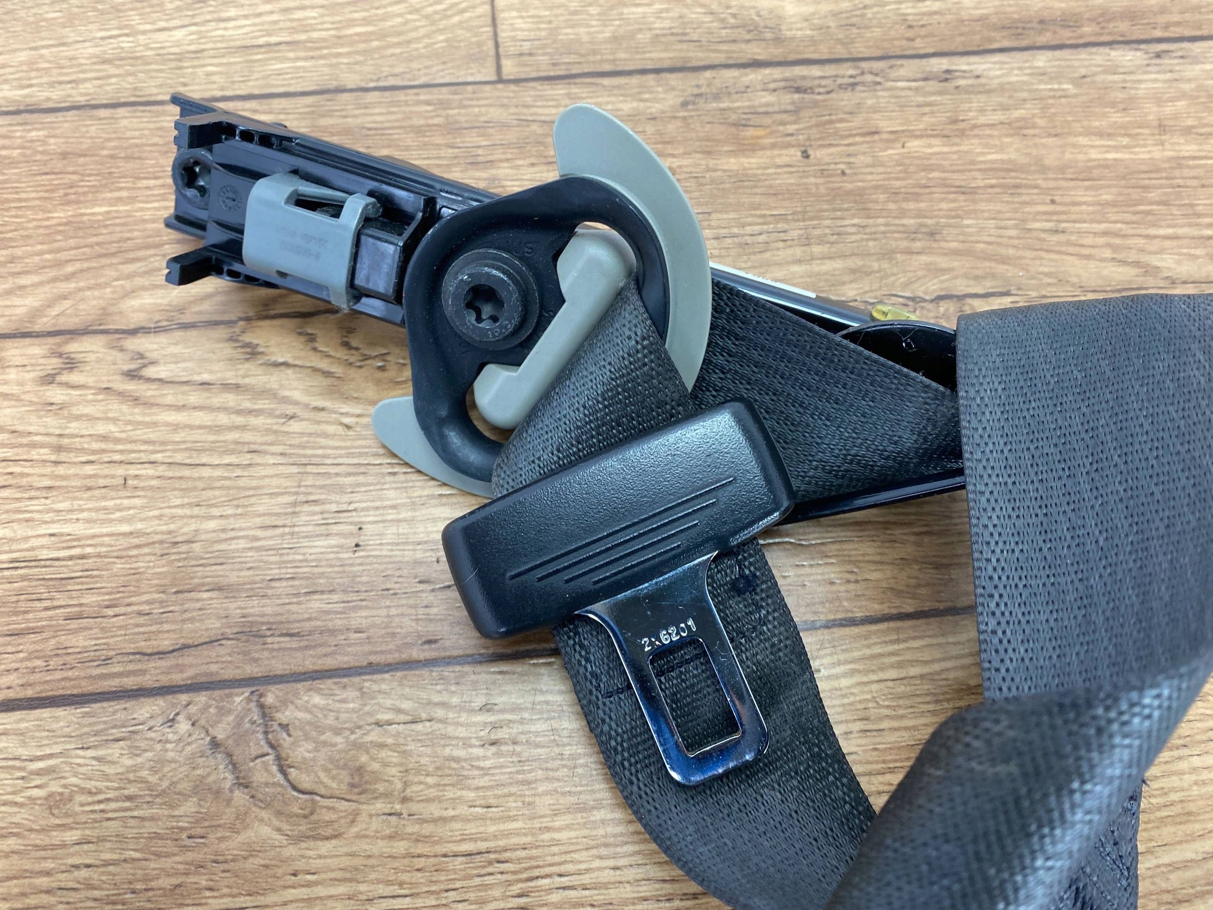 front tension belt safety left driver´s Cadillac CTS III 2014+
