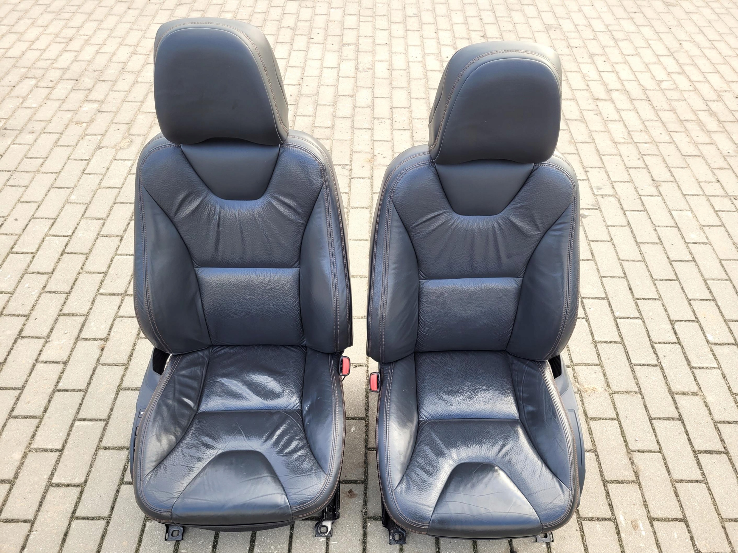 seat front front left right DVD EKRANY SLUCHAWKI VOLVO XC60 and