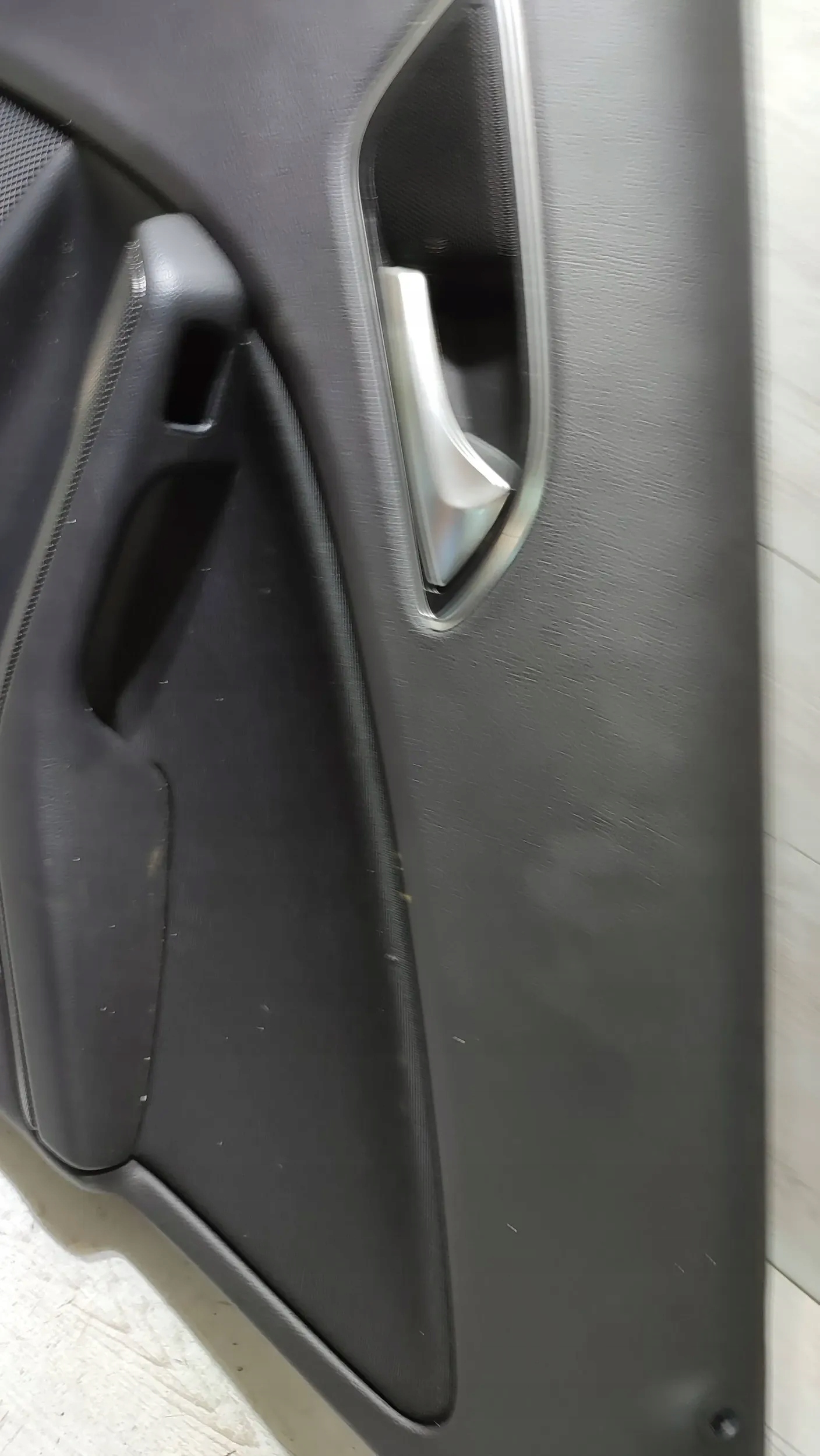Mercedes-Benz A-classa W176 rear part side right upholstery side door