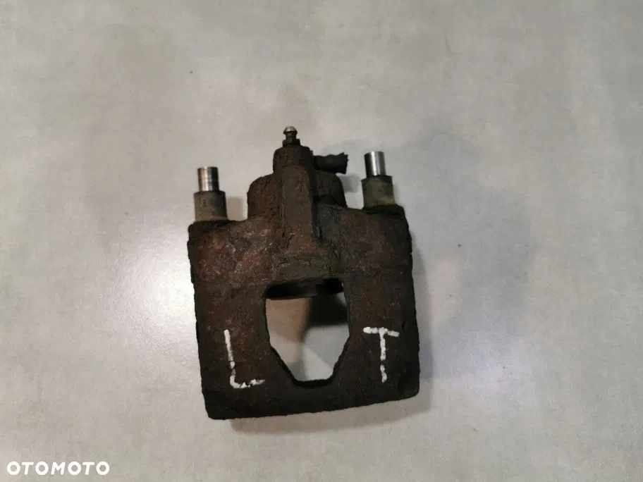 caliper left rear part CHRYSLER GRAND VOYAGER IV 2.5 CRD