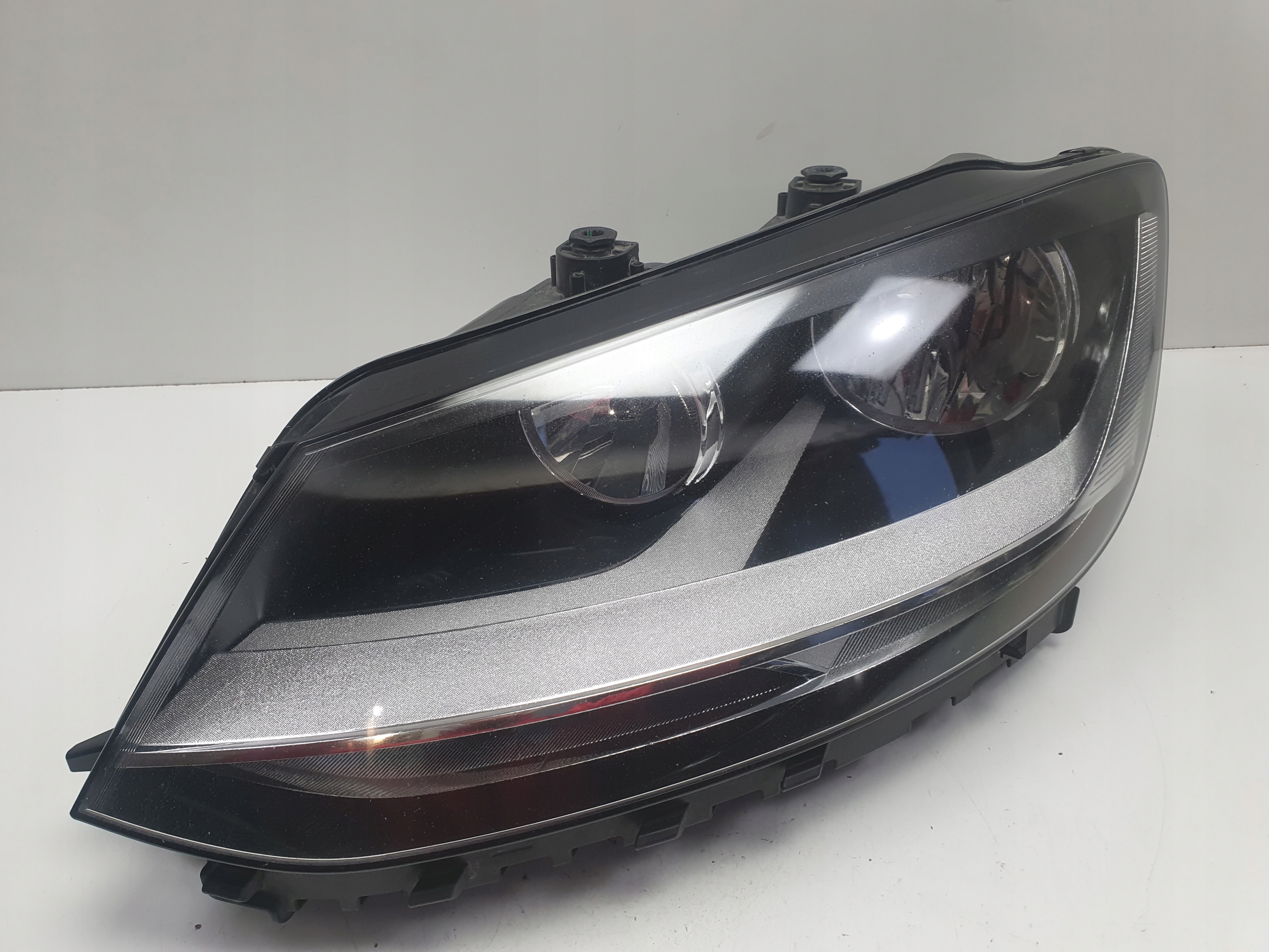 VW Sharan II 7Nn0 ПЕРЕДНЯ ФАРА ЛІВА лівий перед ЄВРОПА 0301242201