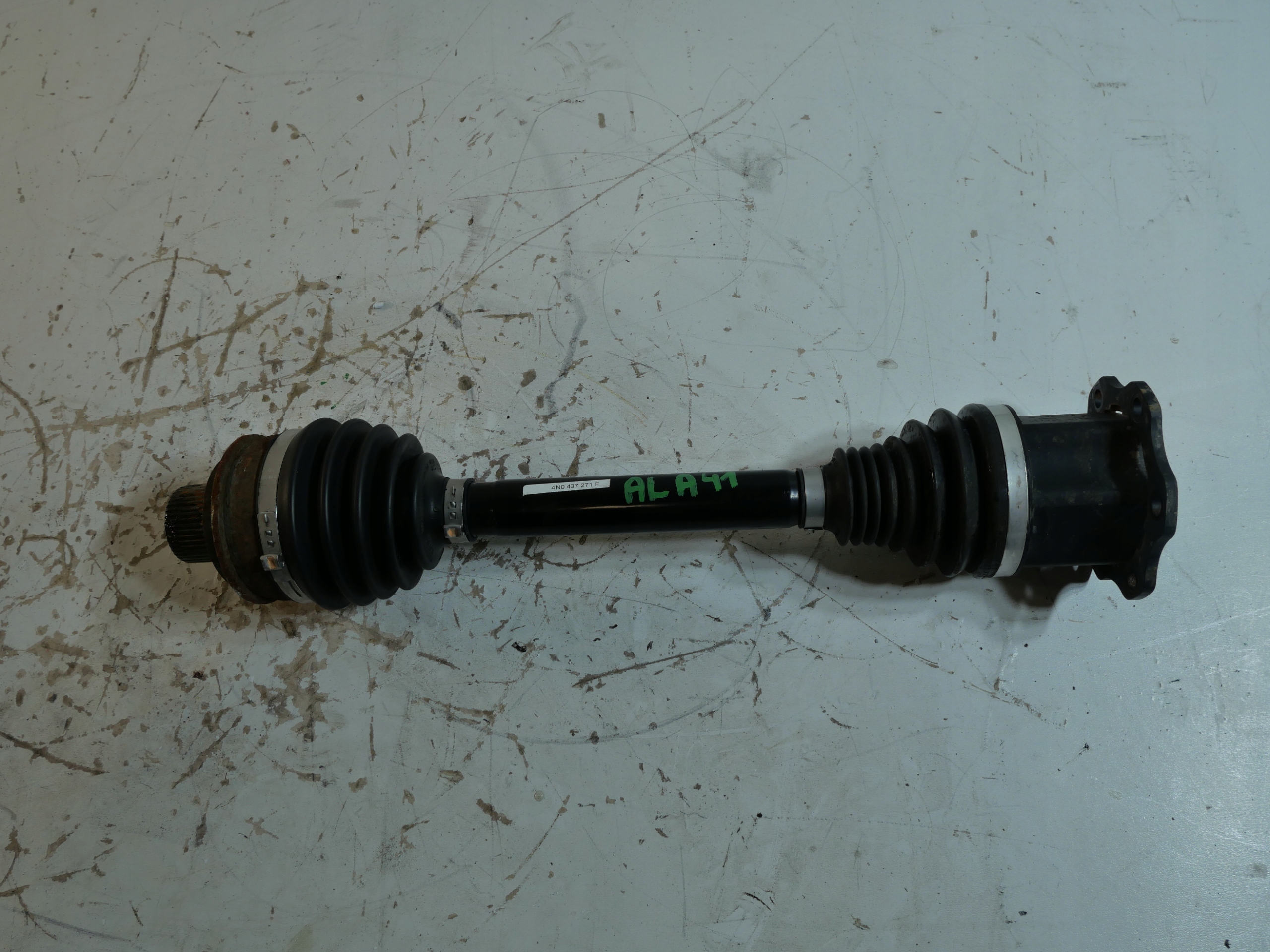 semi-axis joint right left AUDI 4N0407271F