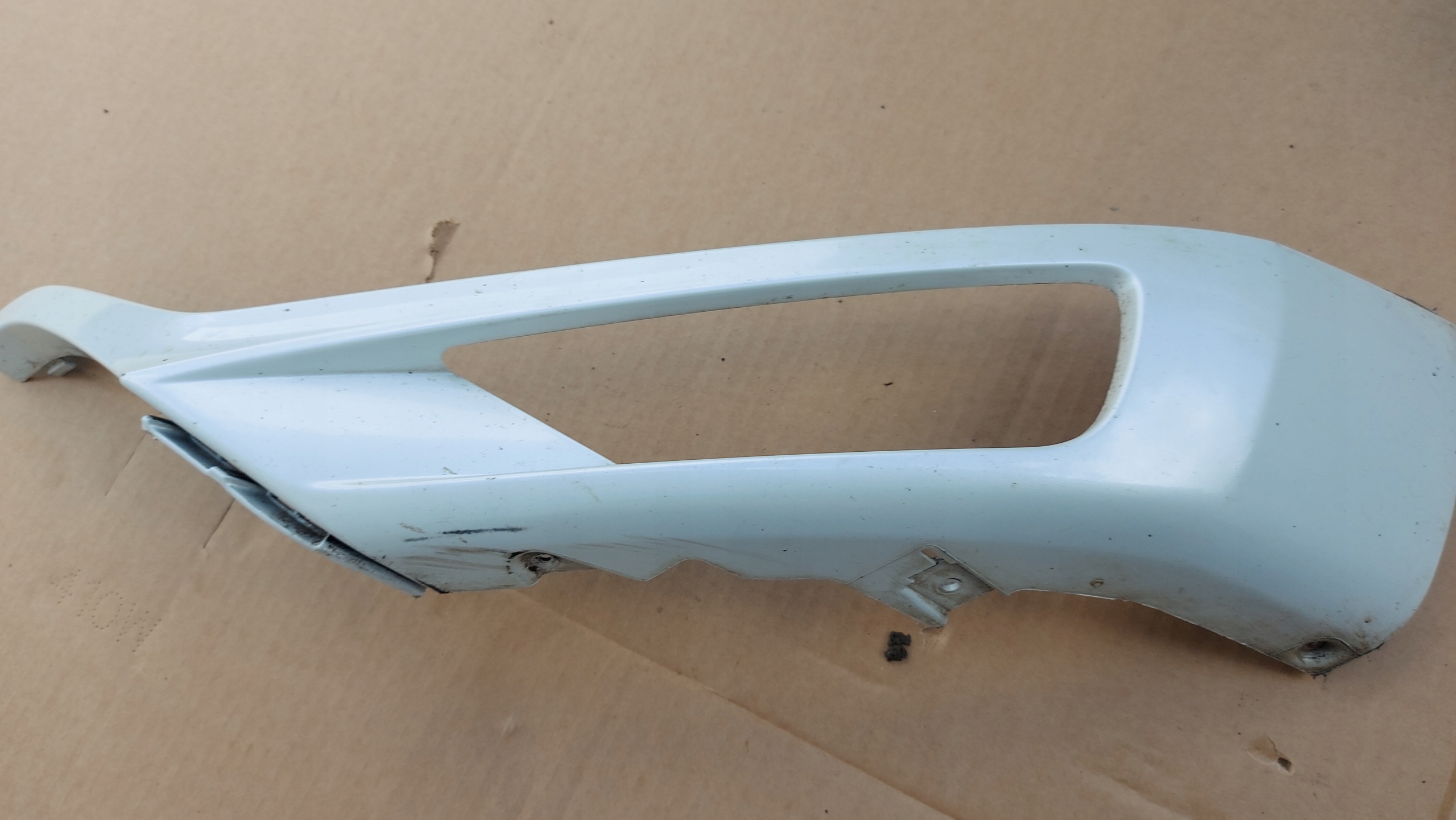 moulding of a bumper left left front VOLVO XC90 II 17