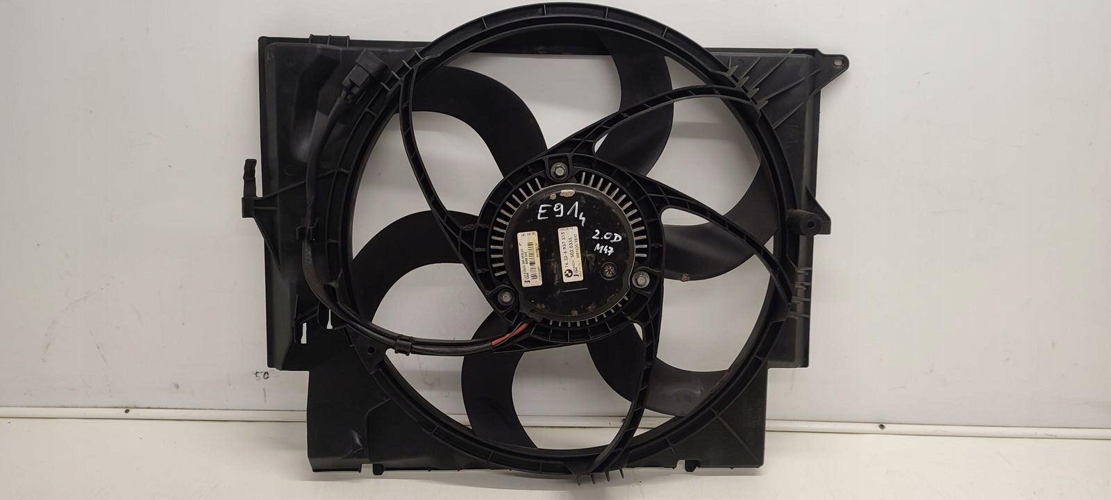 ventilátor chladiča BMW E91 2,0D