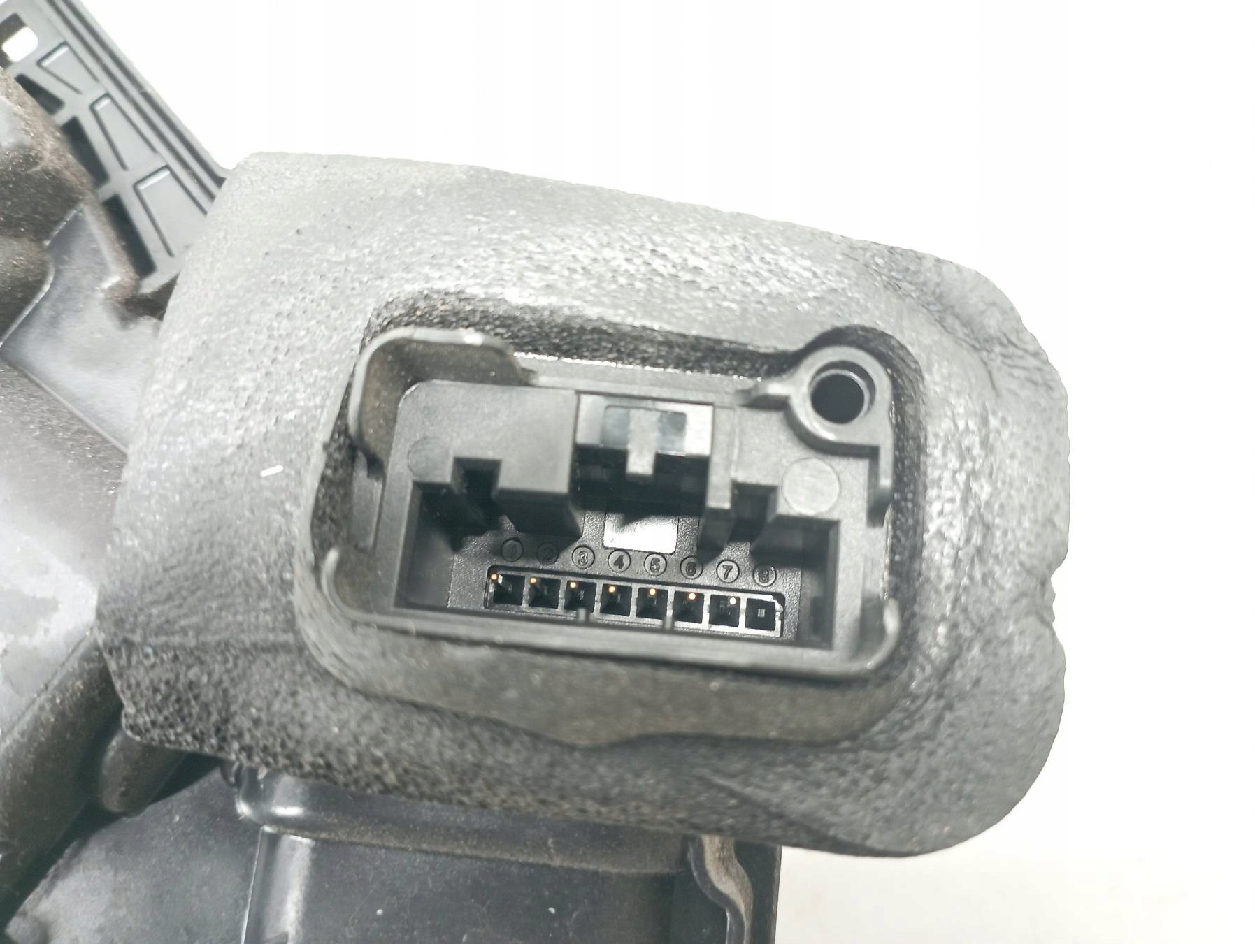 lock door right front 5E1837016A Skoda Rapid and (2012-2019)