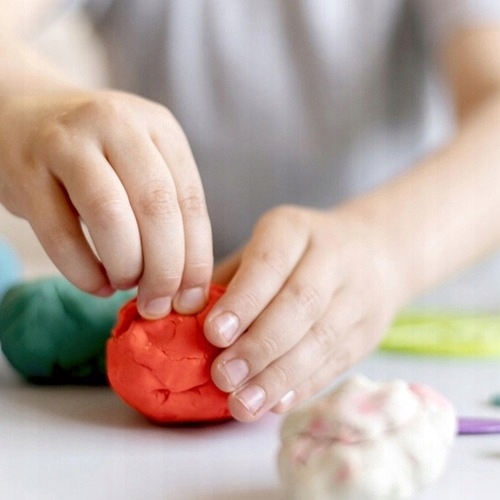 Plastelina Szkolna 24 Intensywne Żywe Kolory PASTELOWE Kidea Marka Kidea