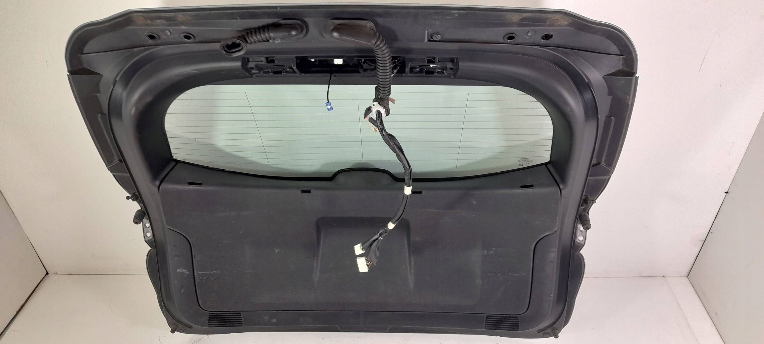 Toyota Corolla E21 Kombi trunk door boot 1H5 2019 (H220)