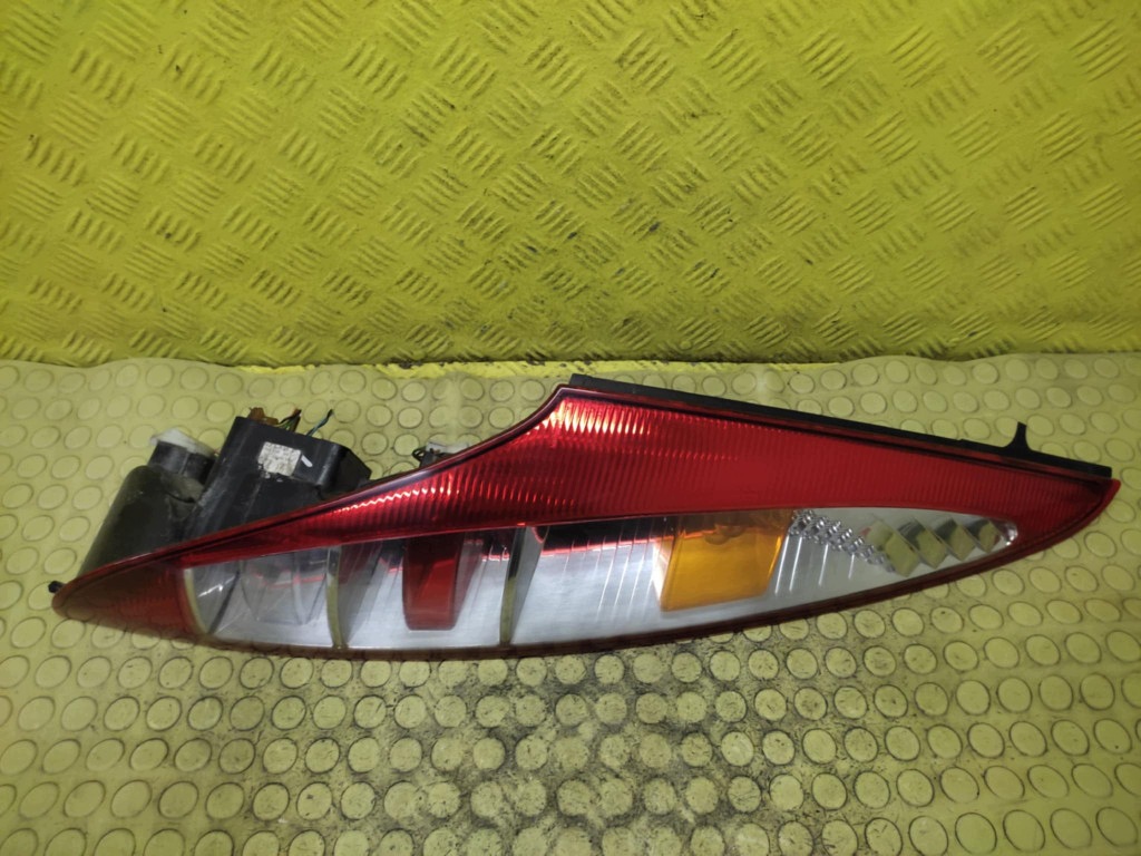 FIAT ULYSSE II light left rear part