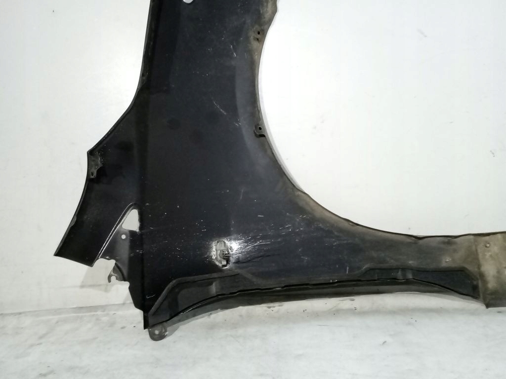 Mazda 5 e lift parafango sinistra 16W
