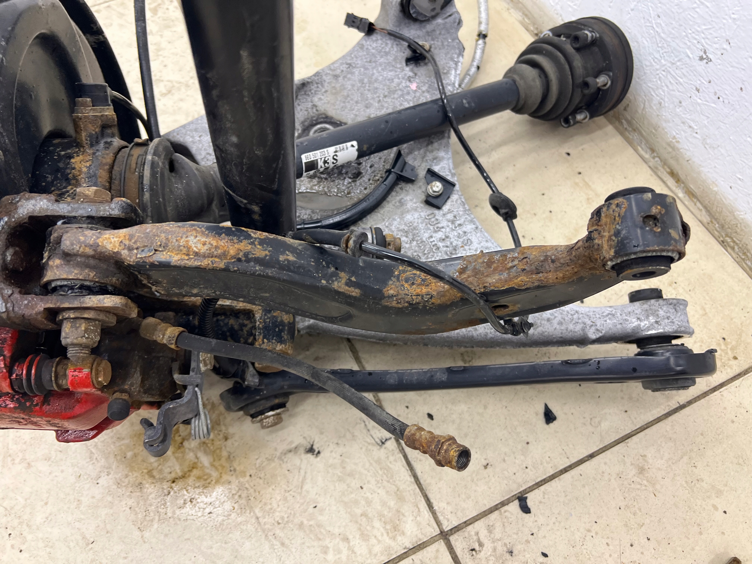 AUDI A4 B7 3.0 TDI swing sususpension rear part right QUATTRO semi-axis