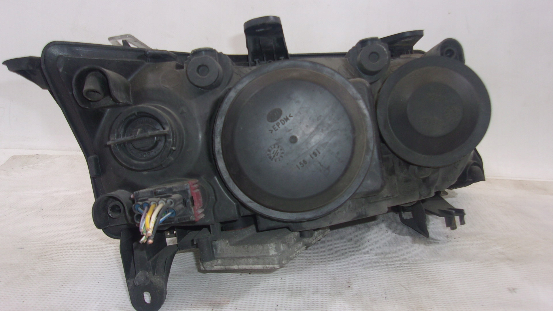 light left front front SAAB 9-3 XENON LUZNY ODBLASK DO NAPRAWY KOLKI