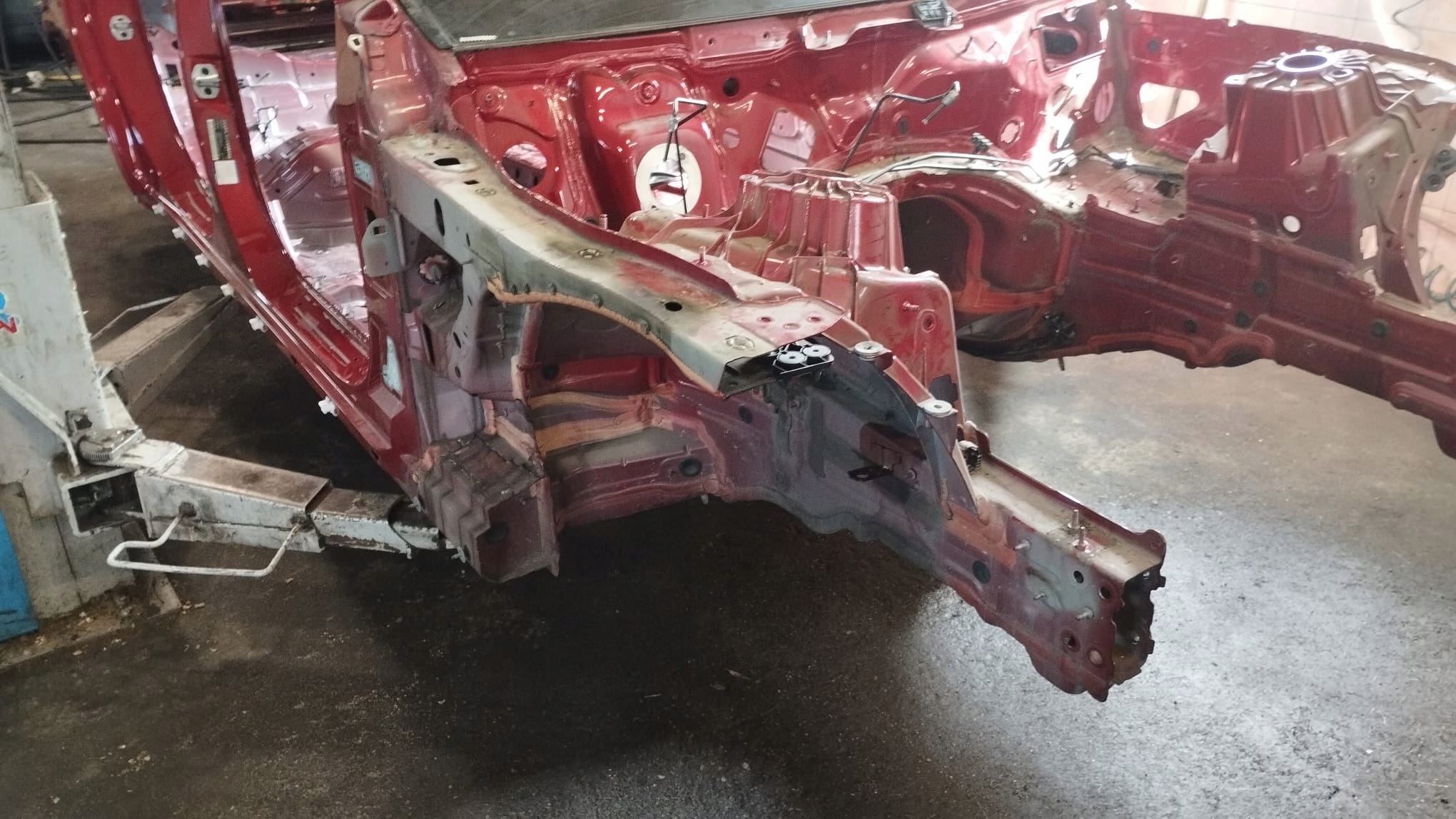 Mercedes-Benz E W213 quarter quarter right front UK