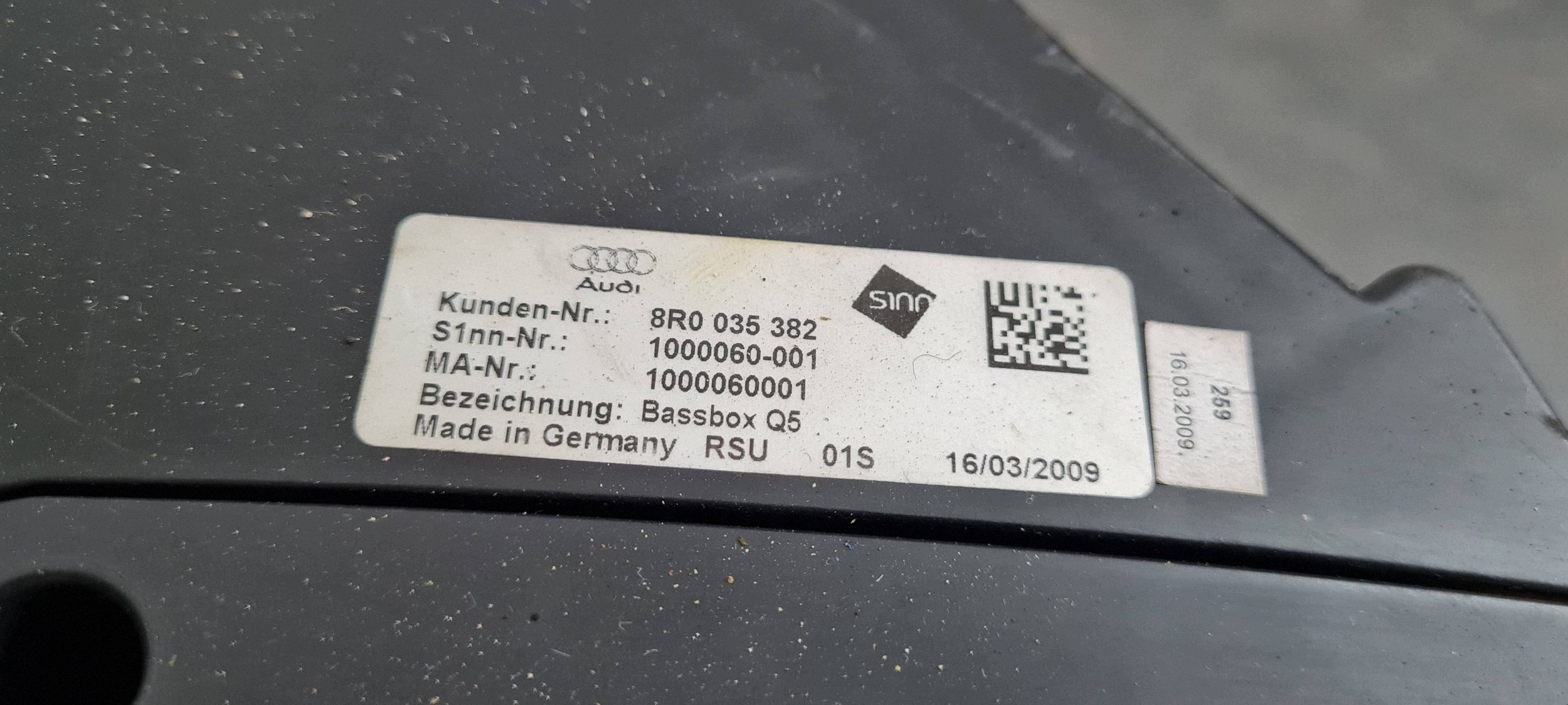 Q5 8R speaker SUBWOOFER subwoofer BASOWY 8R0035382