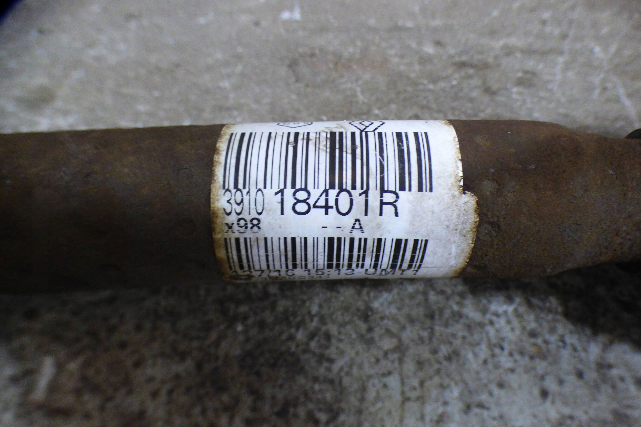 Renault Clio IV 1.2 TCE semi-axis napedowa left 391018401R original st.BDB