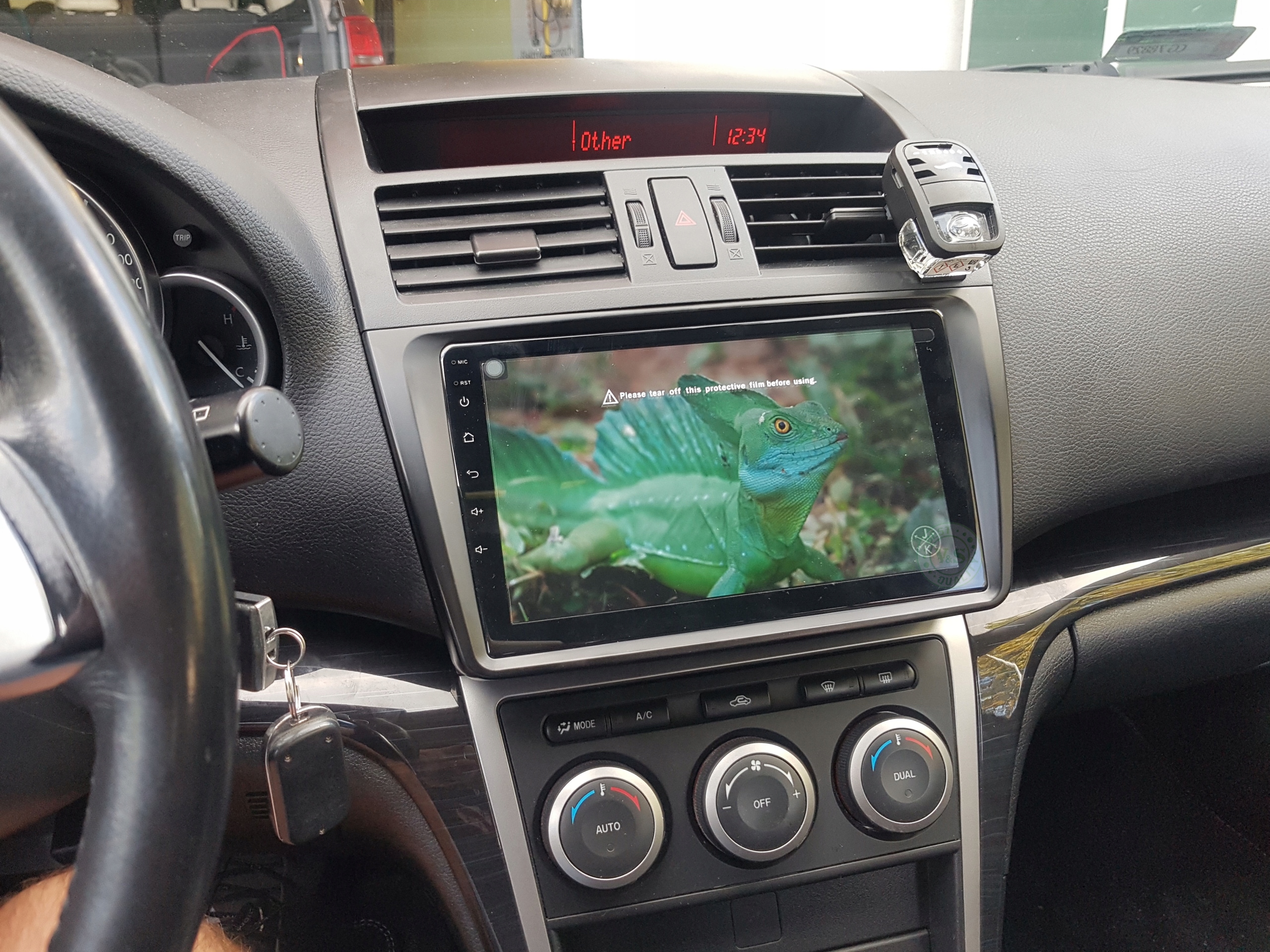 V&S Nawigacja Mazda 6 Android R- Line PL Rodzaje odtwarzanych nośników karta microSD USB