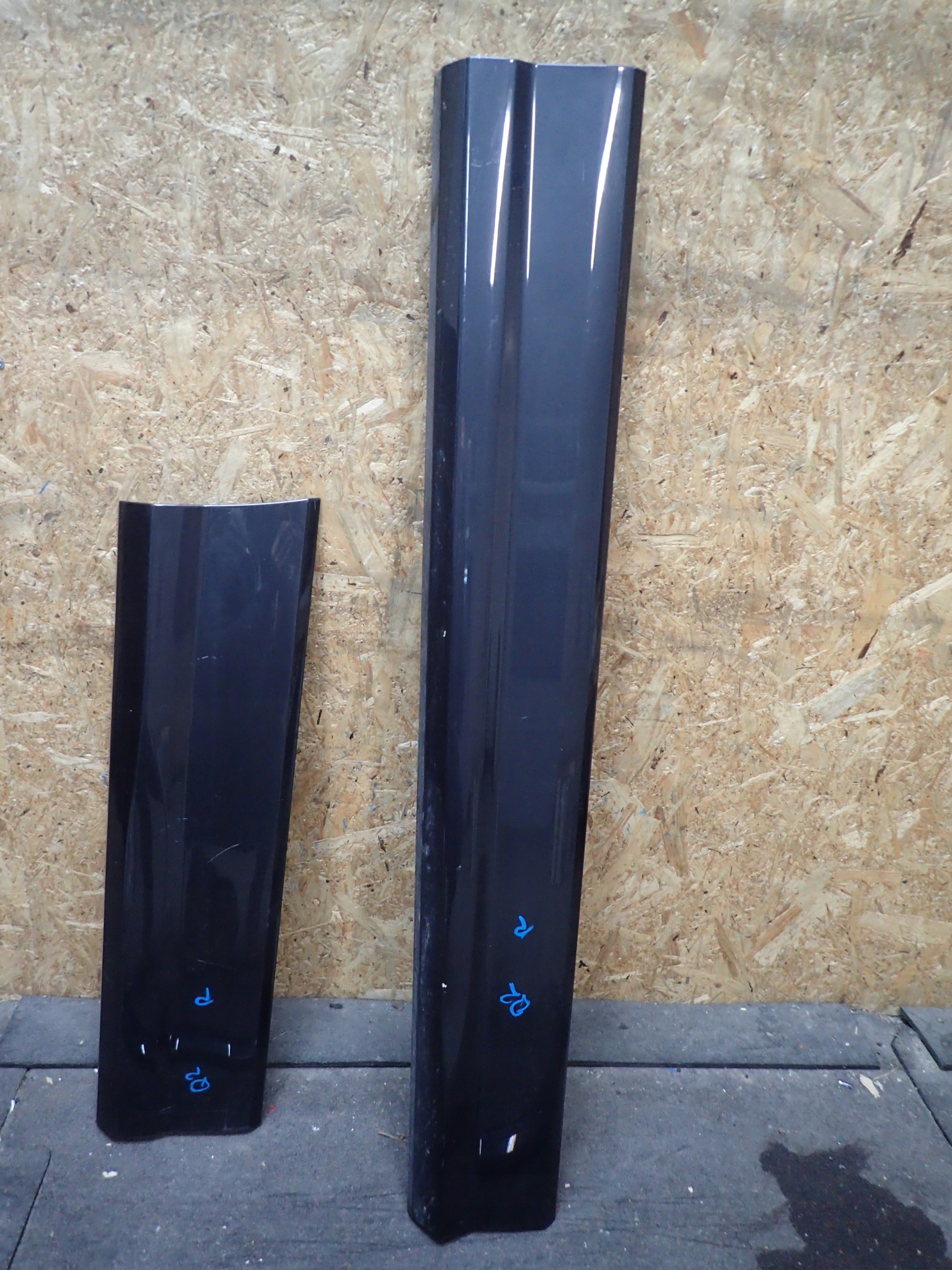 moulding door fender right AUDI Q2 front rear part