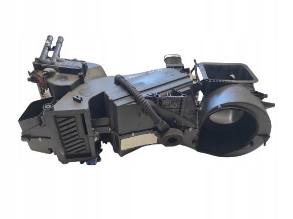 VW PASSAT B5 LIFT 00- NAGRZEWNICA CLIMATRONIC 8D1820005P